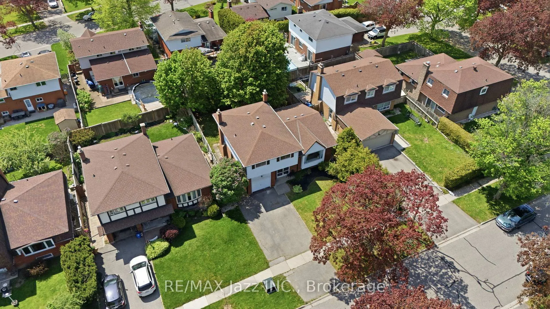 Photo 41 of 50 Oakdale Drive, Oshawa, Donevan — HOMEH