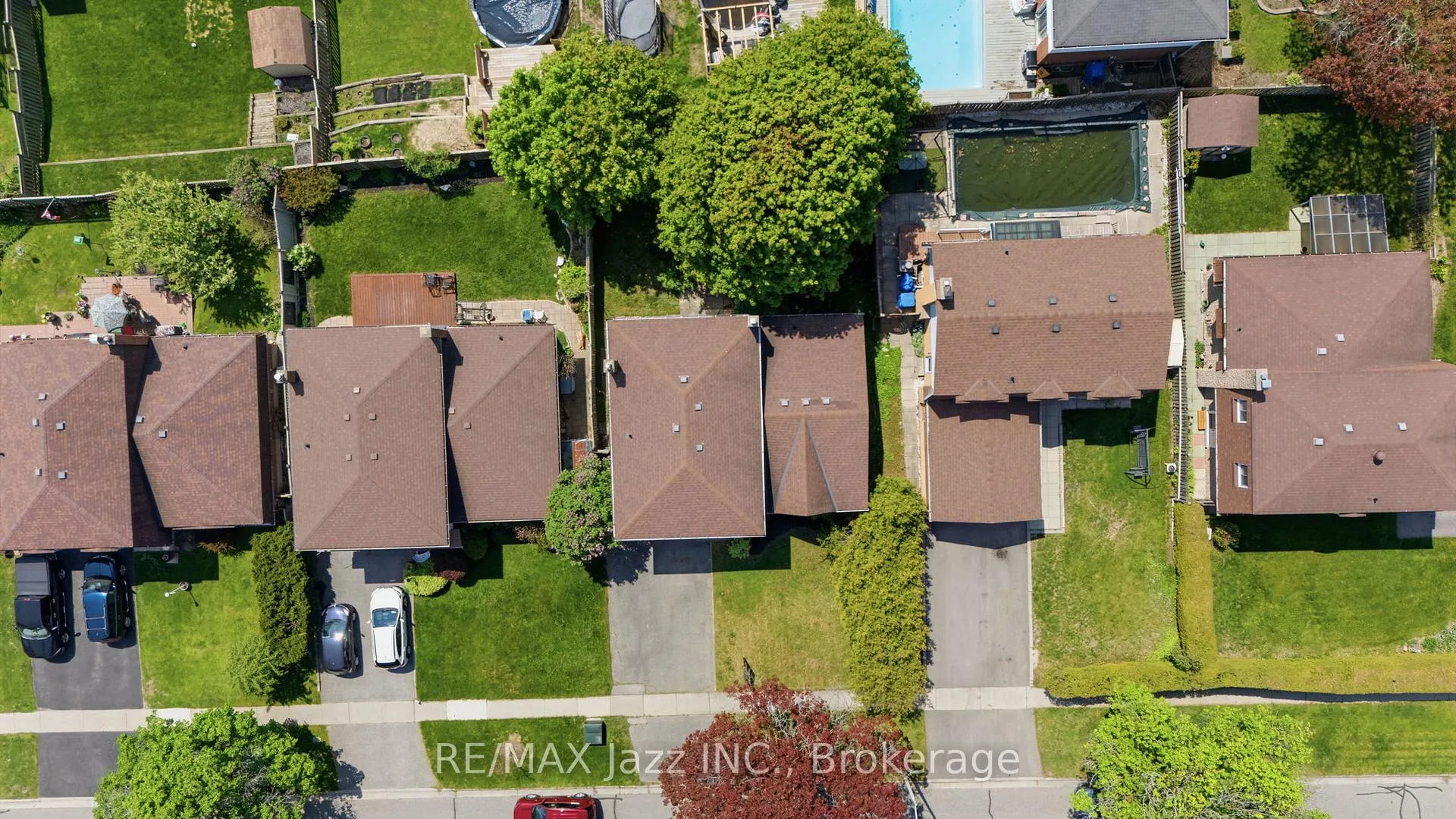 Photo 42 of 50 Oakdale Drive, Oshawa, Donevan — HOMEH