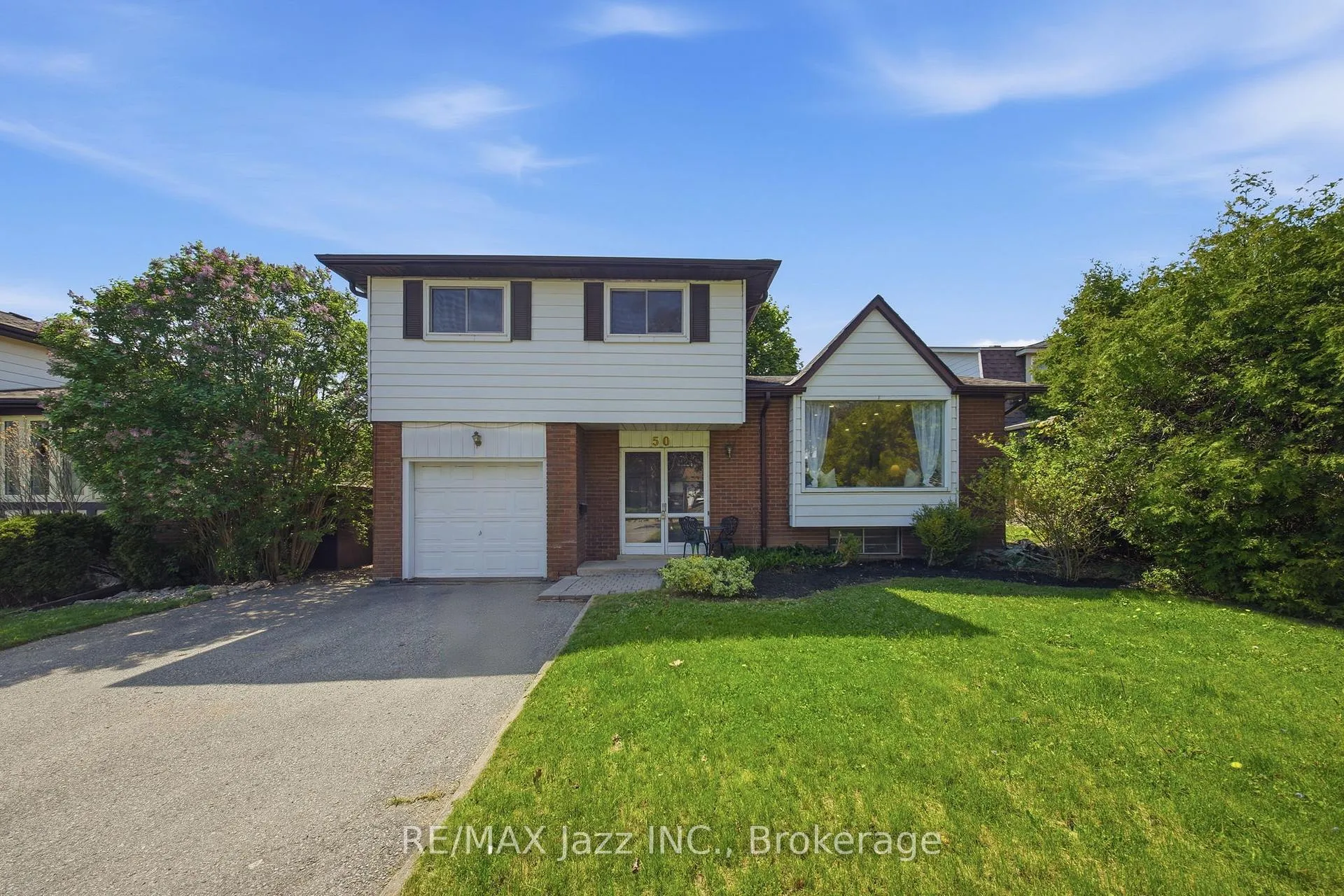 Photo 46 of 50 Oakdale Drive, Oshawa, Donevan — HOMEH