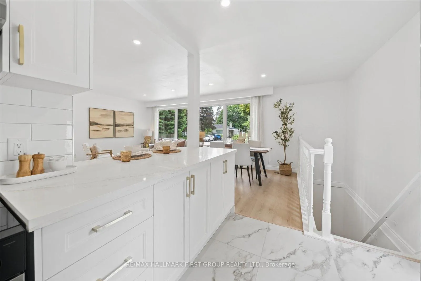 Photo 6 of 37 Hiley Avenue, Ajax, Central West — HOMEH