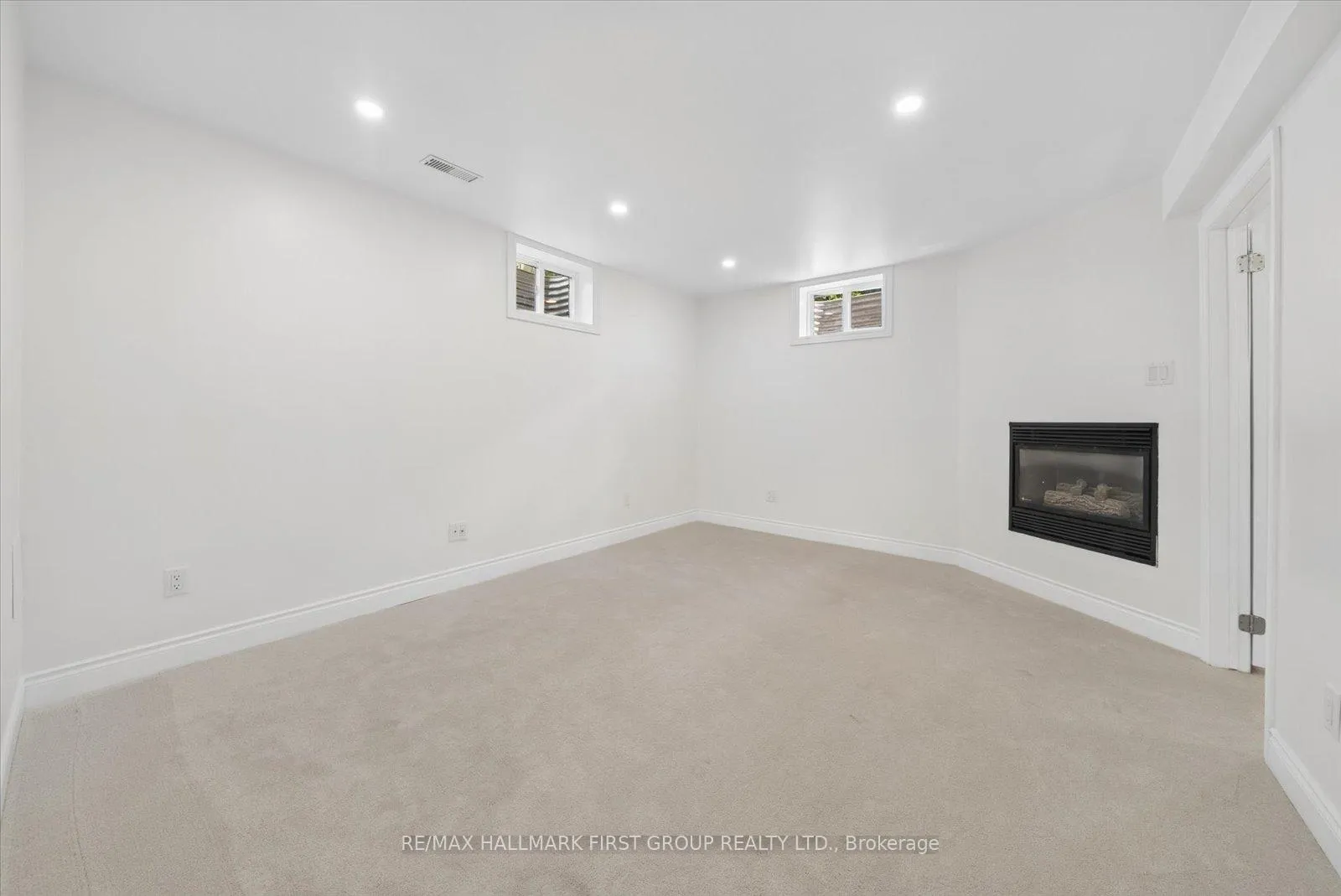 Photo 18 of 37 Hiley Avenue, Ajax, Central West — HOMEH