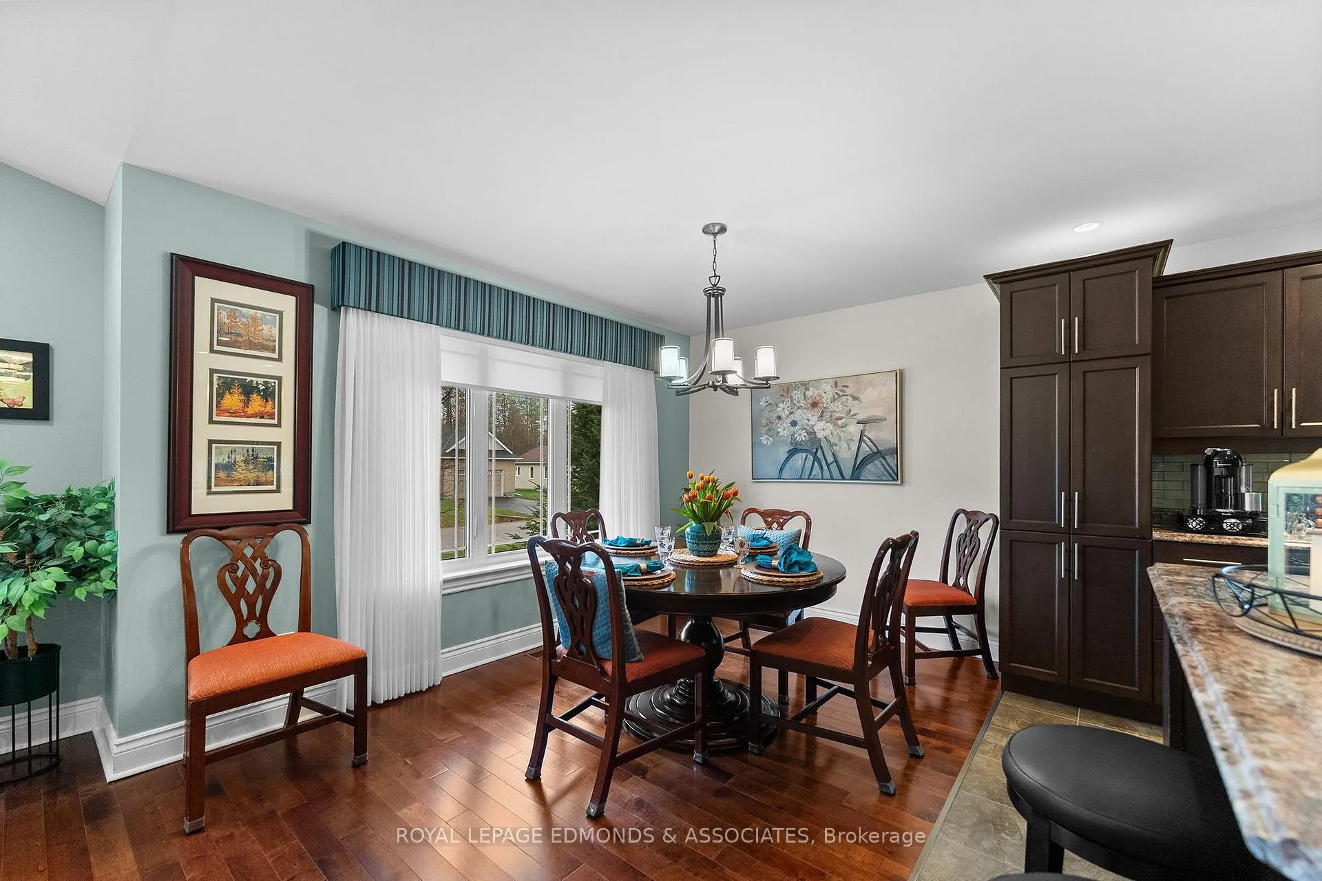 Photo 12 of 51 Bedard Boulevard, Petawawa, Petawawa — HOMEH