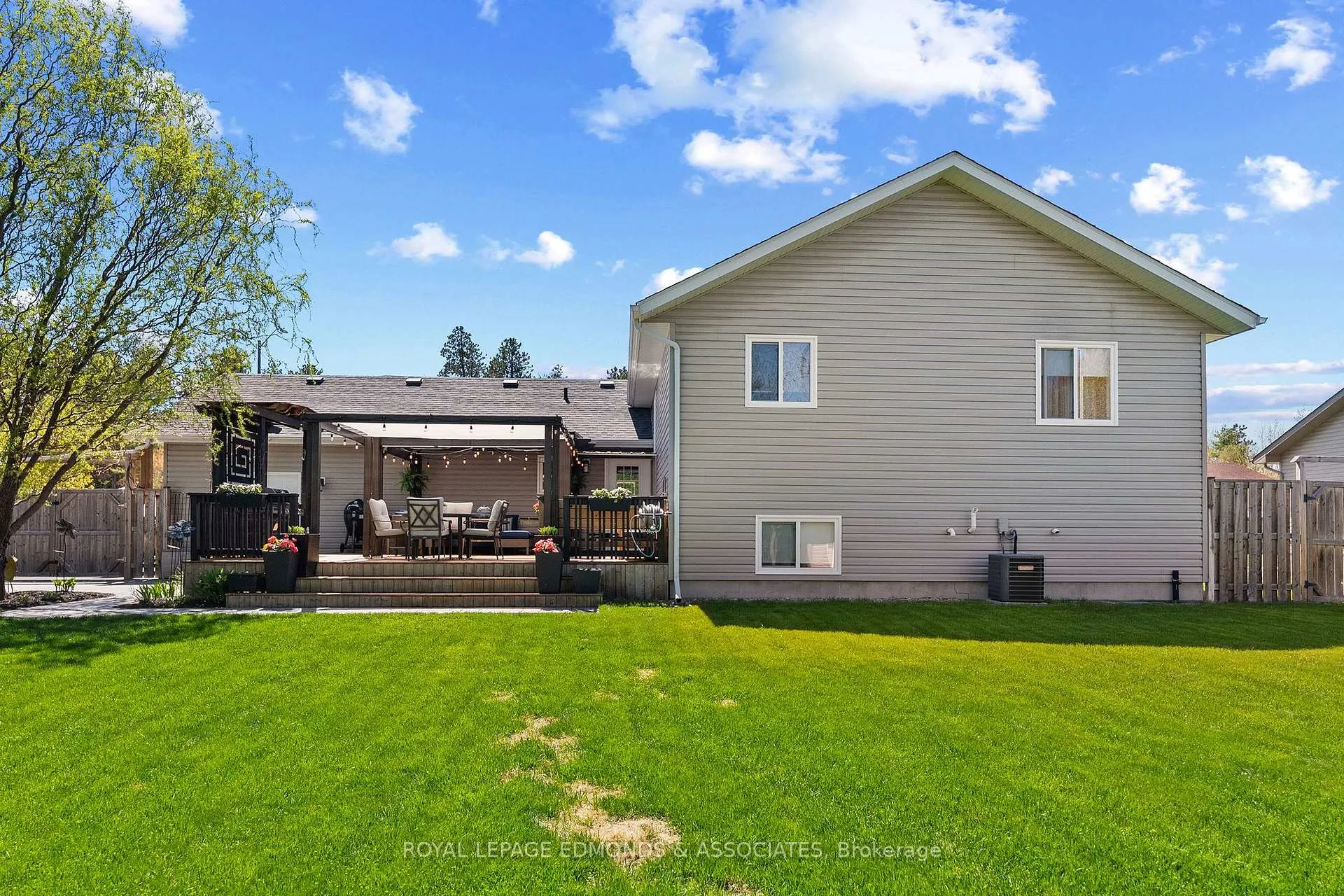 Photo 42 of 51 Bedard Boulevard, Petawawa, Petawawa — HOMEH