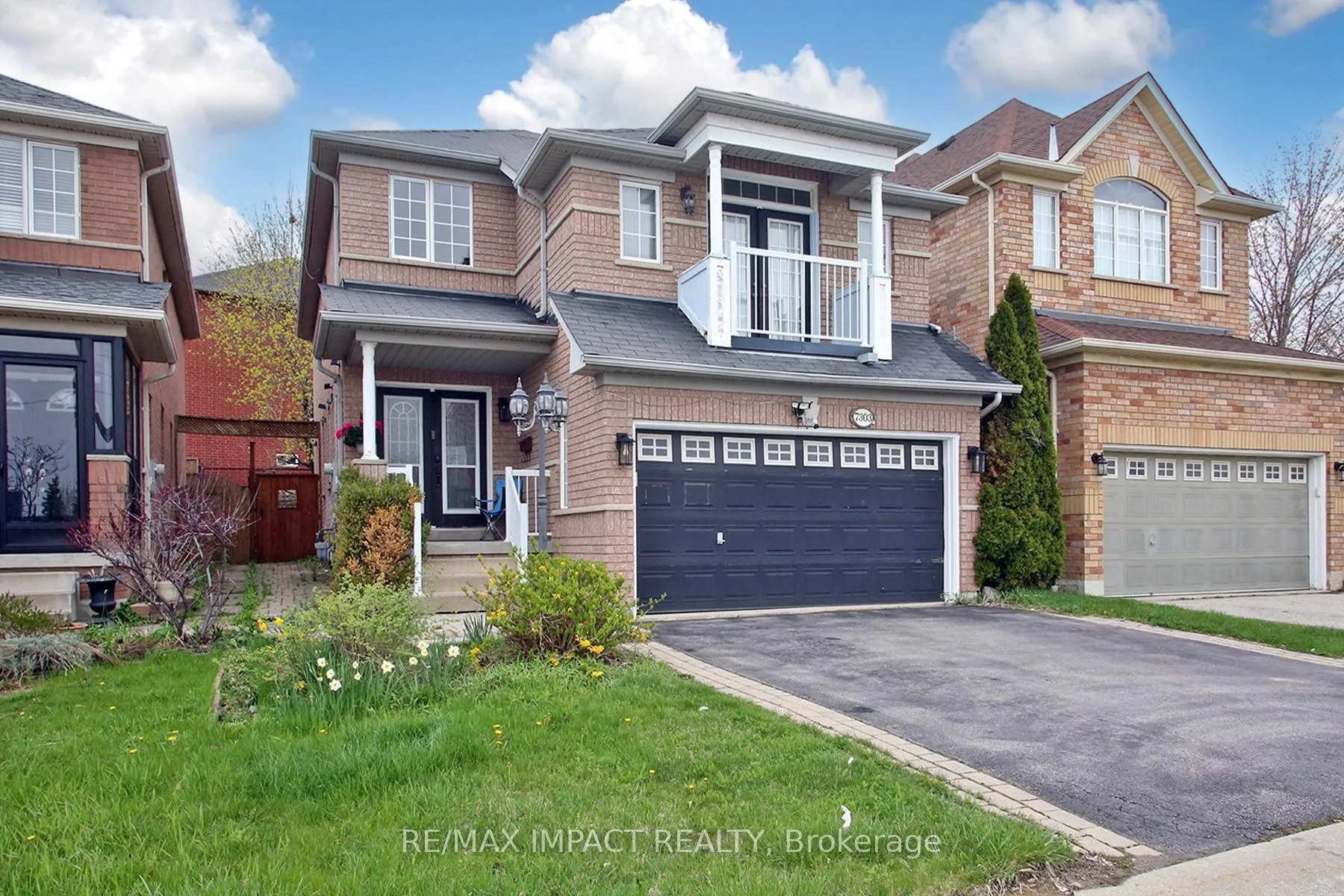 Photo 2 of 7303 Lantern Fly Hollow, Mississauga, Meadowvale Village — HOMEH
