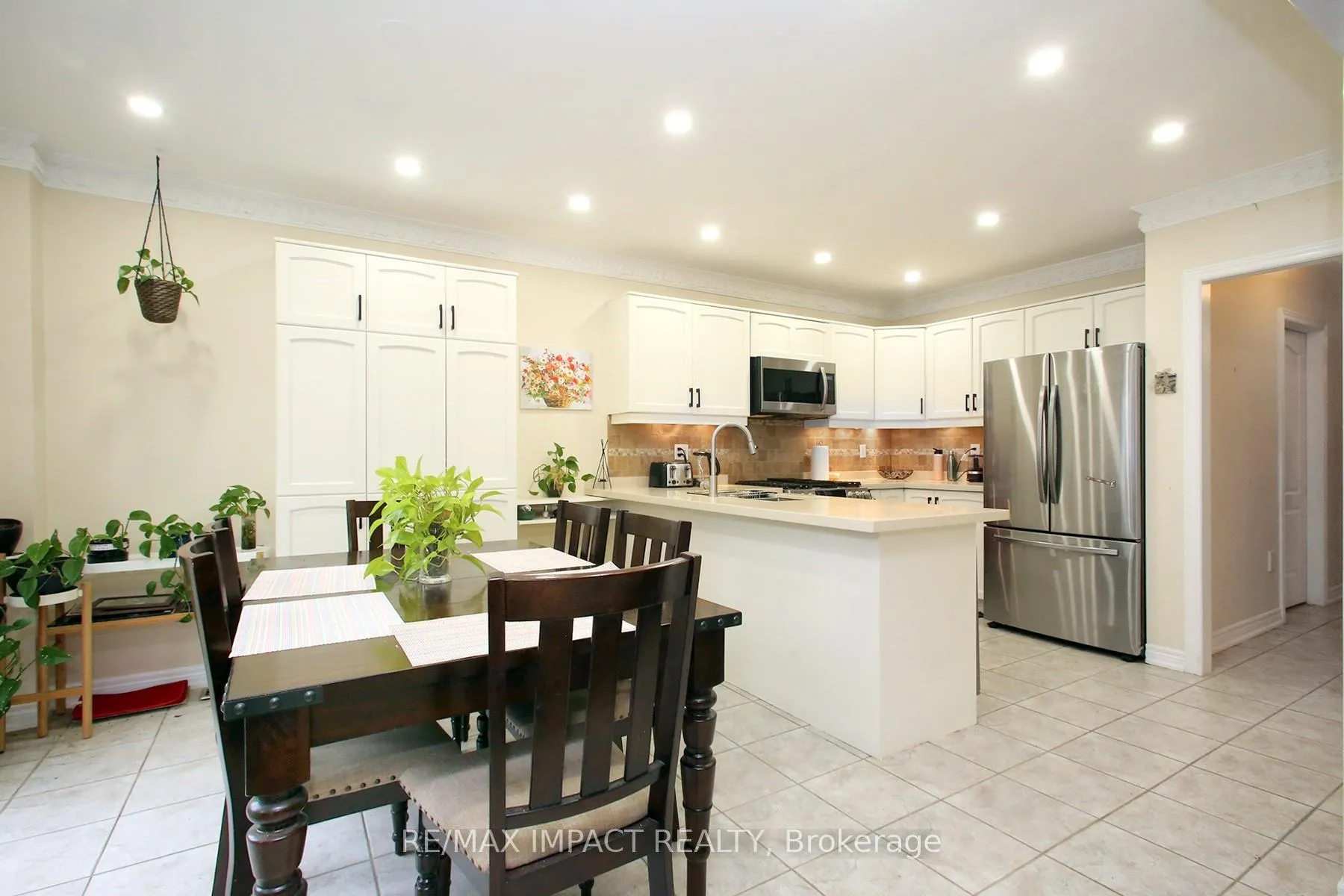 Photo 8 of 7303 Lantern Fly Hollow, Mississauga, Meadowvale Village — HOMEH
