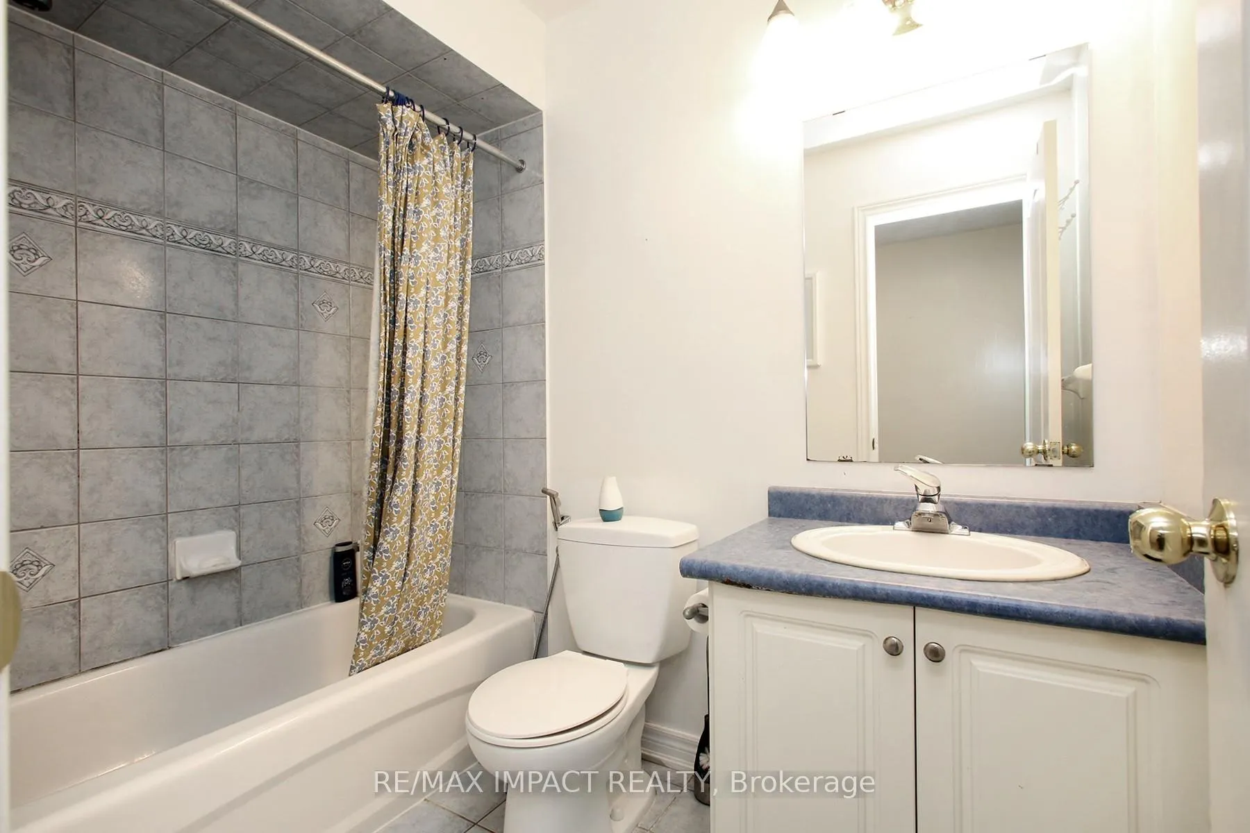 Photo 22 of 7303 Lantern Fly Hollow, Mississauga, Meadowvale Village — HOMEH