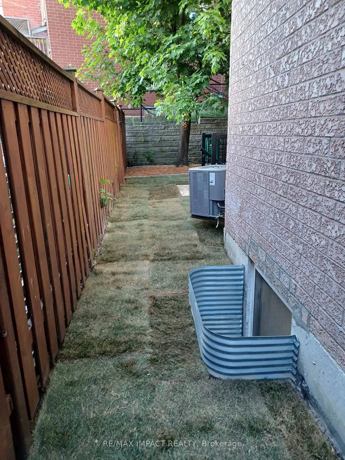 Photo 31 of 7303 Lantern Fly Hollow, Mississauga, Meadowvale Village — HOMEH