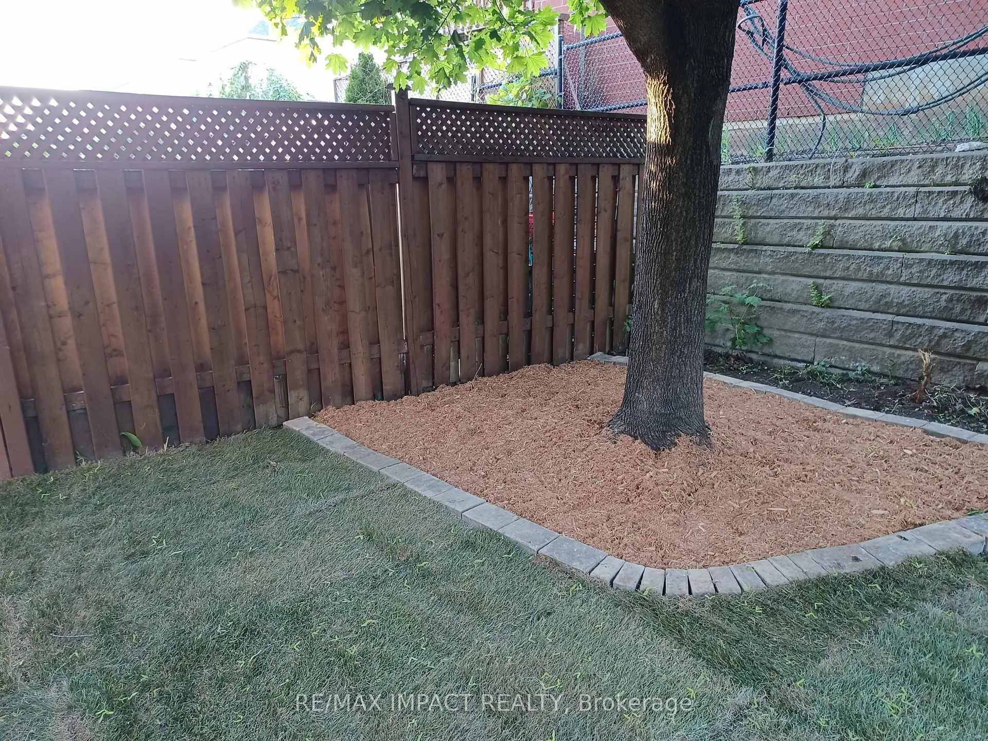 Photo 33 of 7303 Lantern Fly Hollow, Mississauga, Meadowvale Village — HOMEH