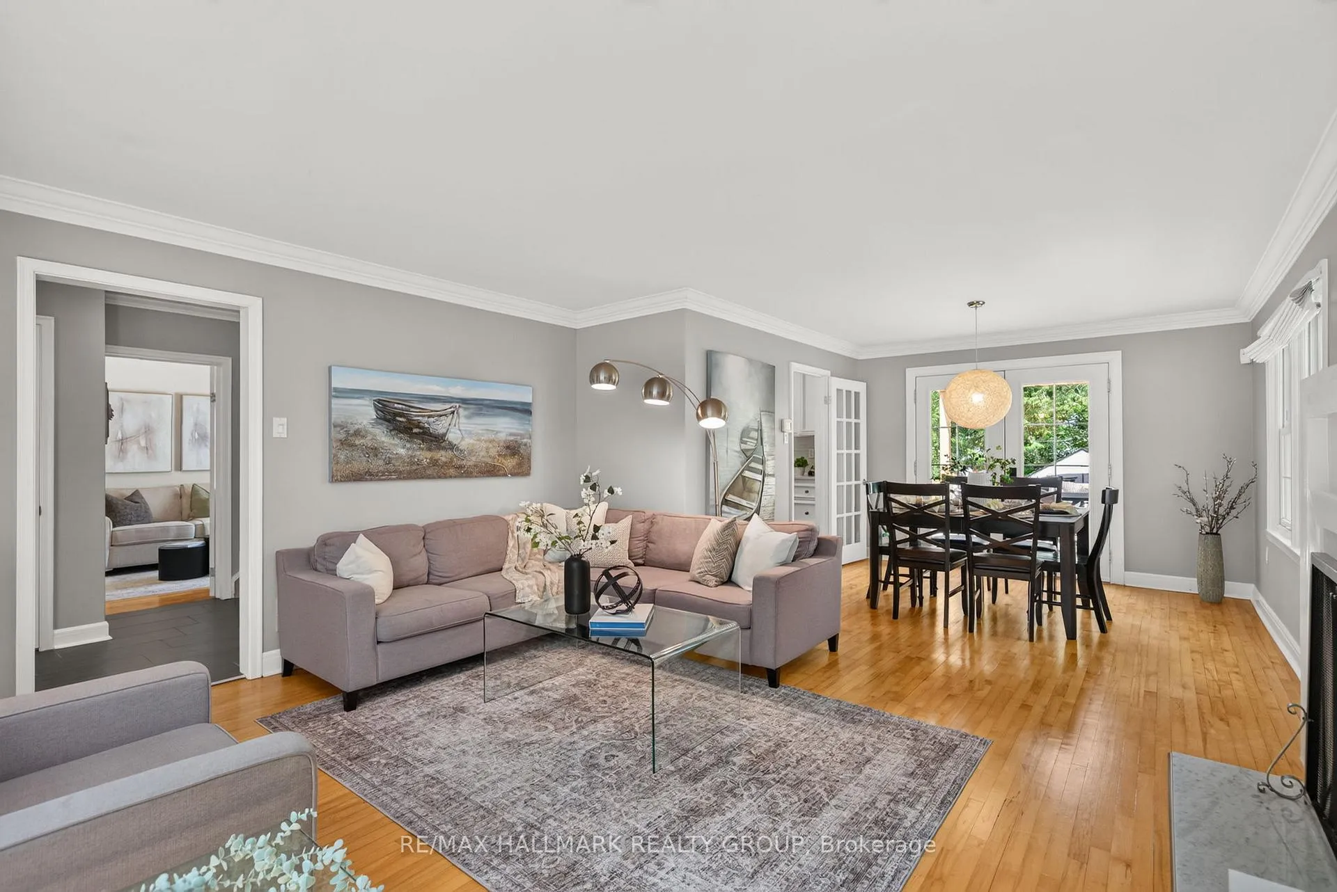Photo 14 of 1 Bedford Crescent, Ottawa, Manor Park — HOMEH