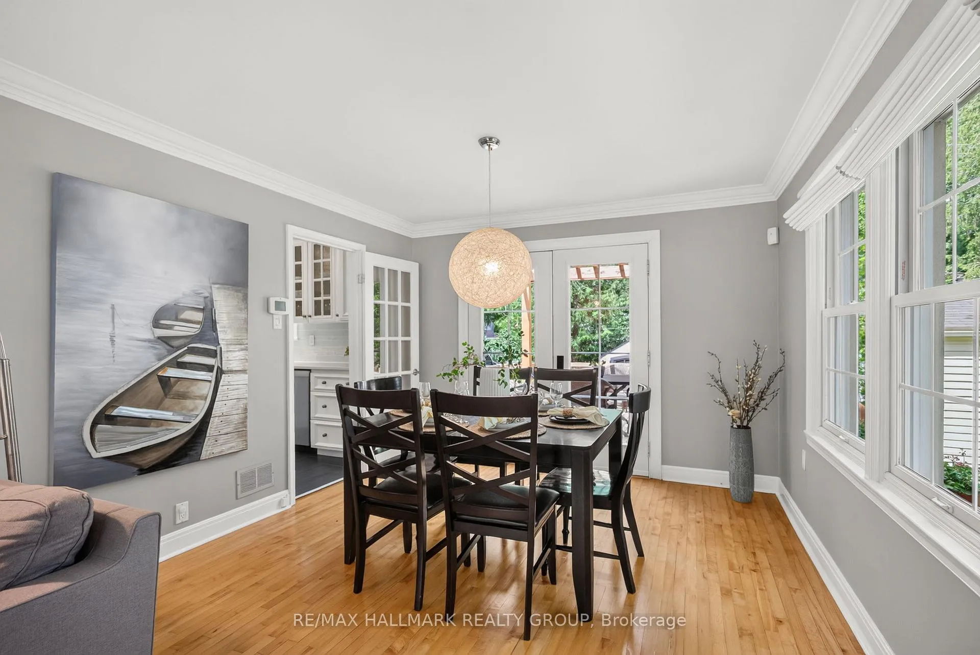 Photo 15 of 1 Bedford Crescent, Ottawa, Manor Park — HOMEH