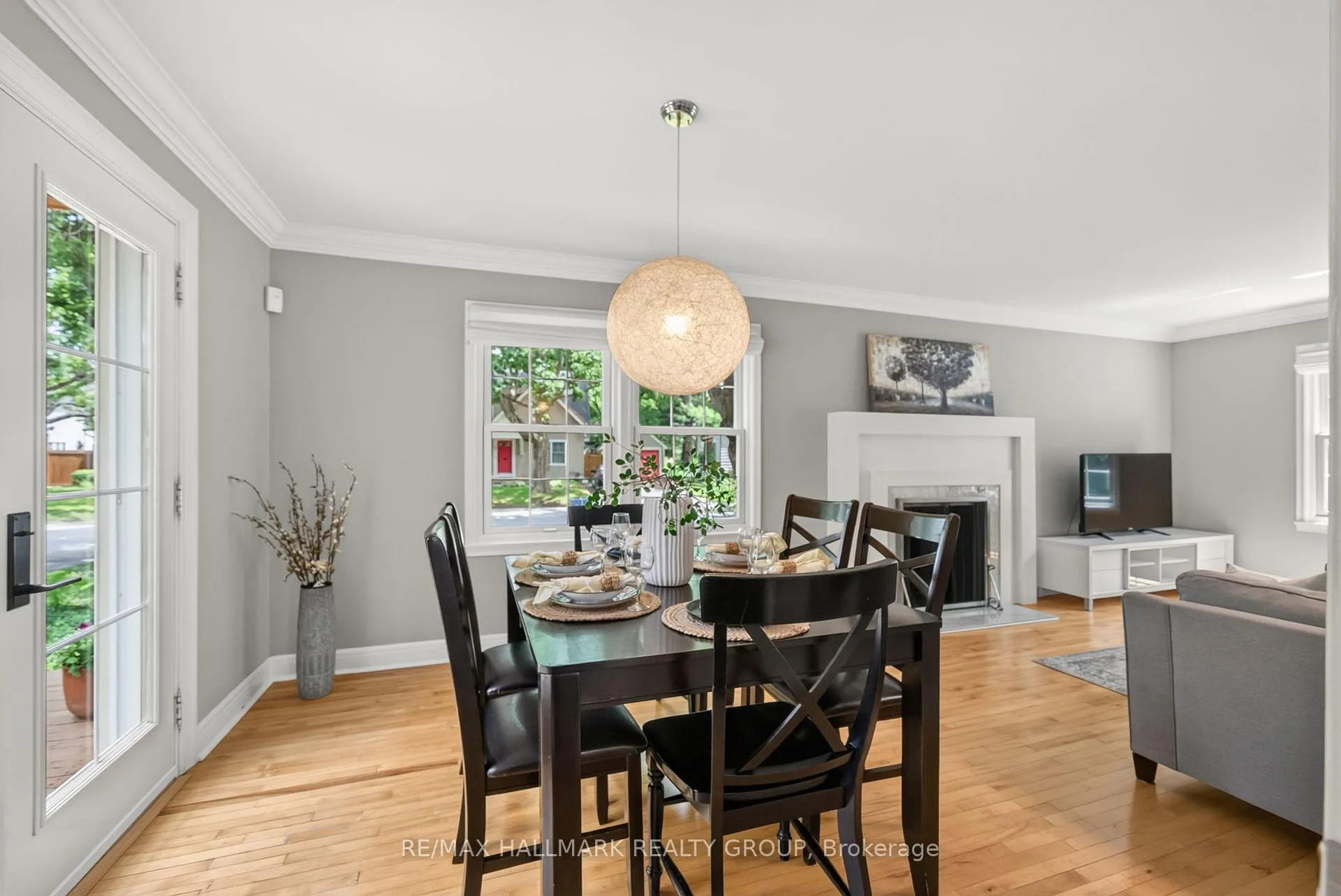 Photo 17 of 1 Bedford Crescent, Ottawa, Manor Park — HOMEH