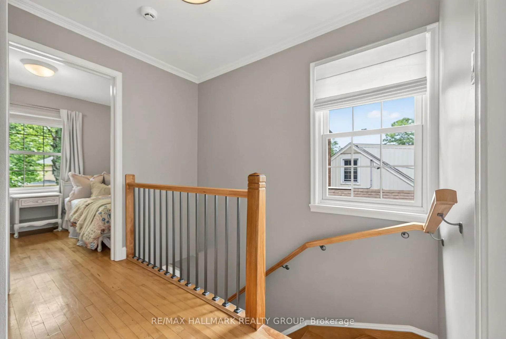 Photo 24 of 1 Bedford Crescent, Ottawa, Manor Park — HOMEH