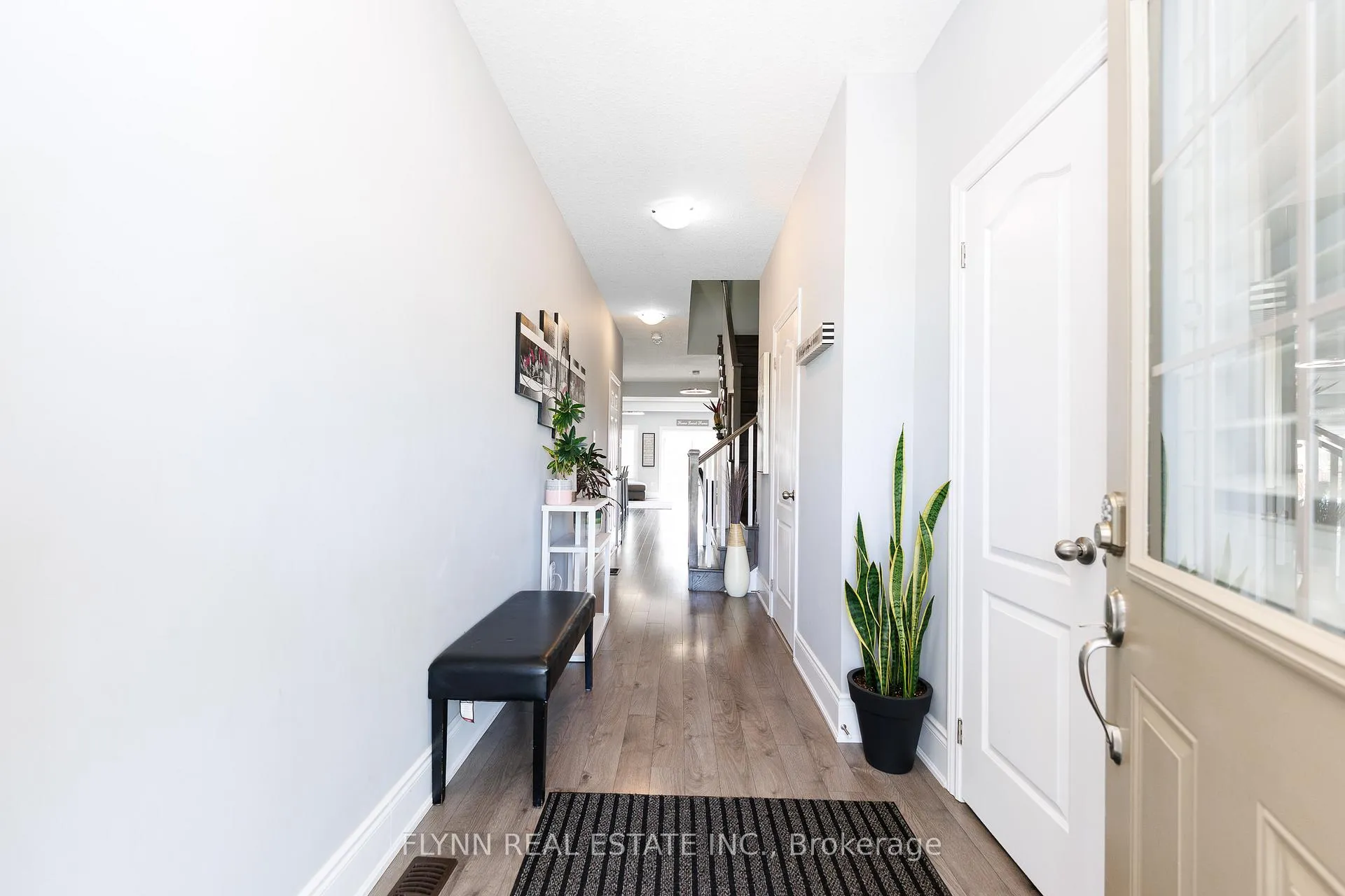 Photo 3 of 37 Sunset Way, Thorold, Rolling Meadows — HOMEH