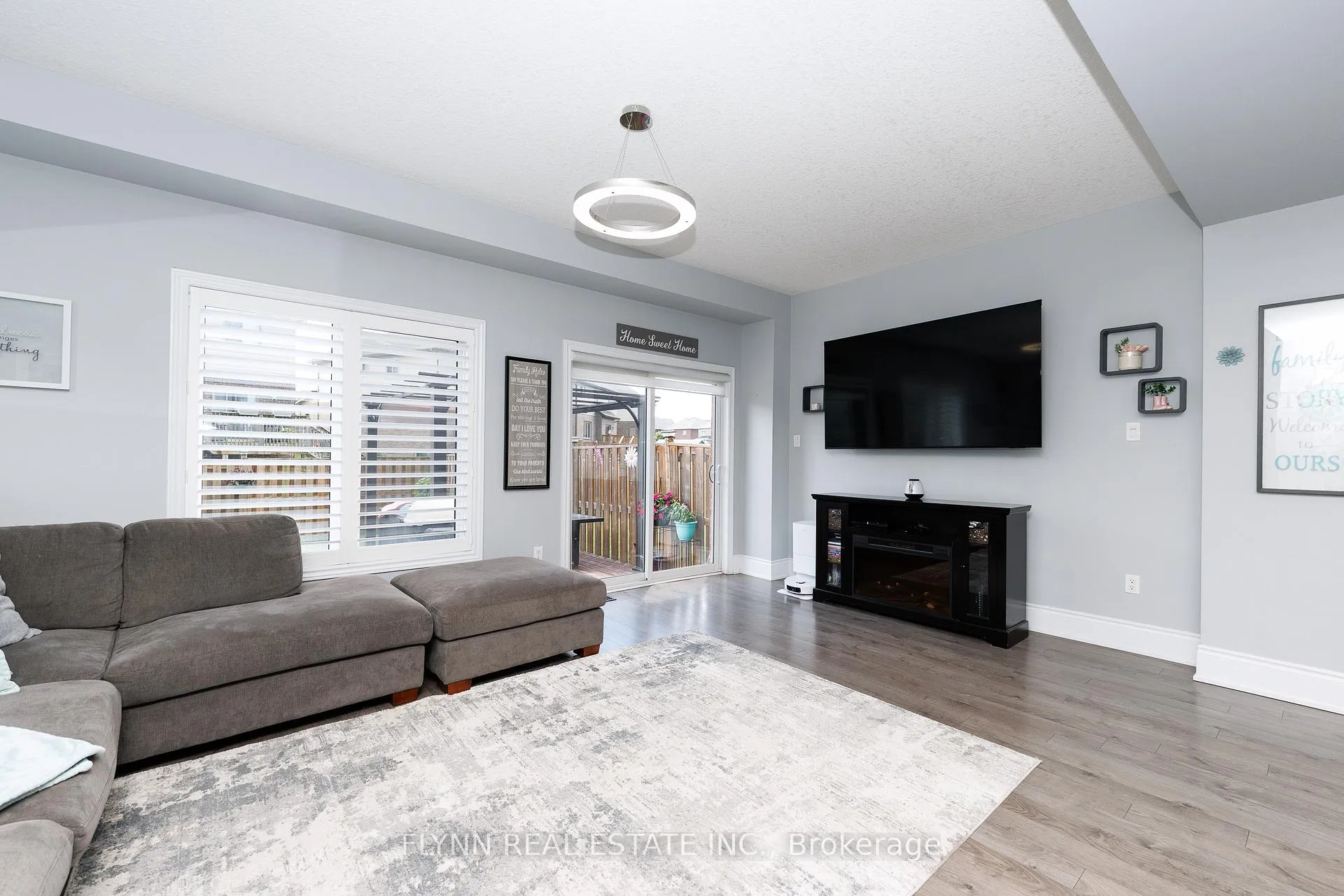 Photo 9 of 37 Sunset Way, Thorold, Rolling Meadows — HOMEH