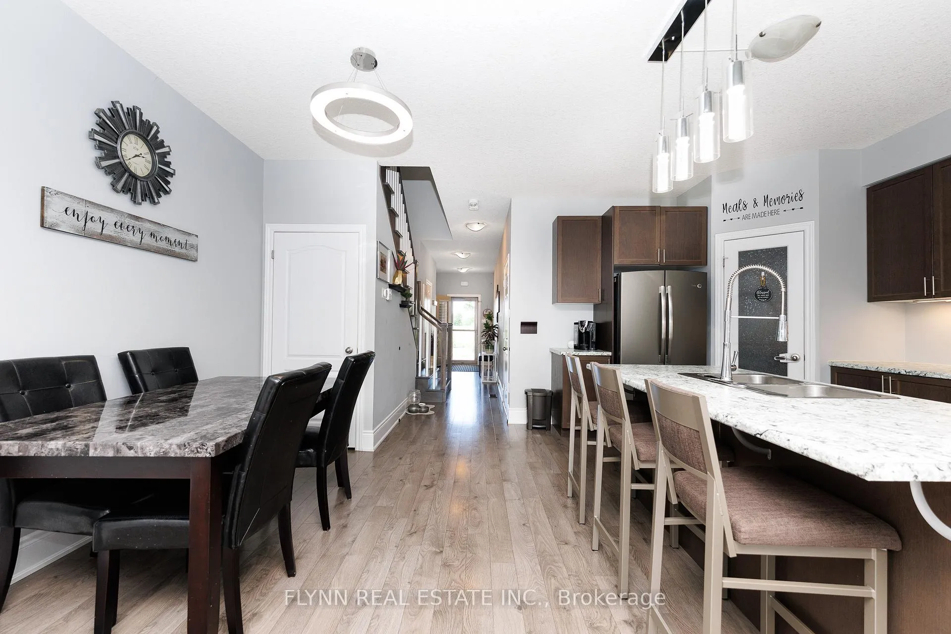Photo 12 of 37 Sunset Way, Thorold, Rolling Meadows — HOMEH