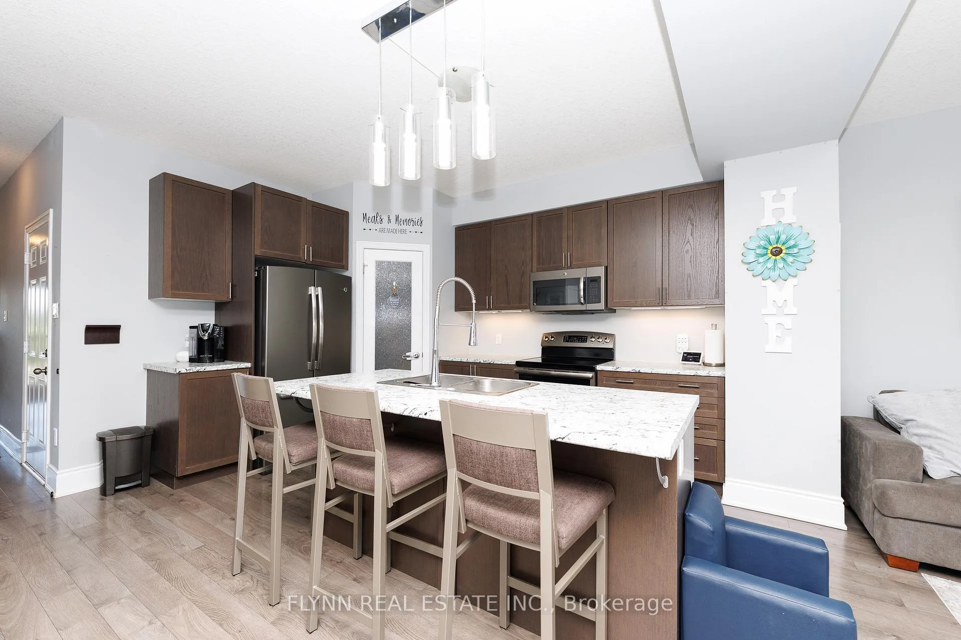 Photo 13 of 37 Sunset Way, Thorold, Rolling Meadows — HOMEH