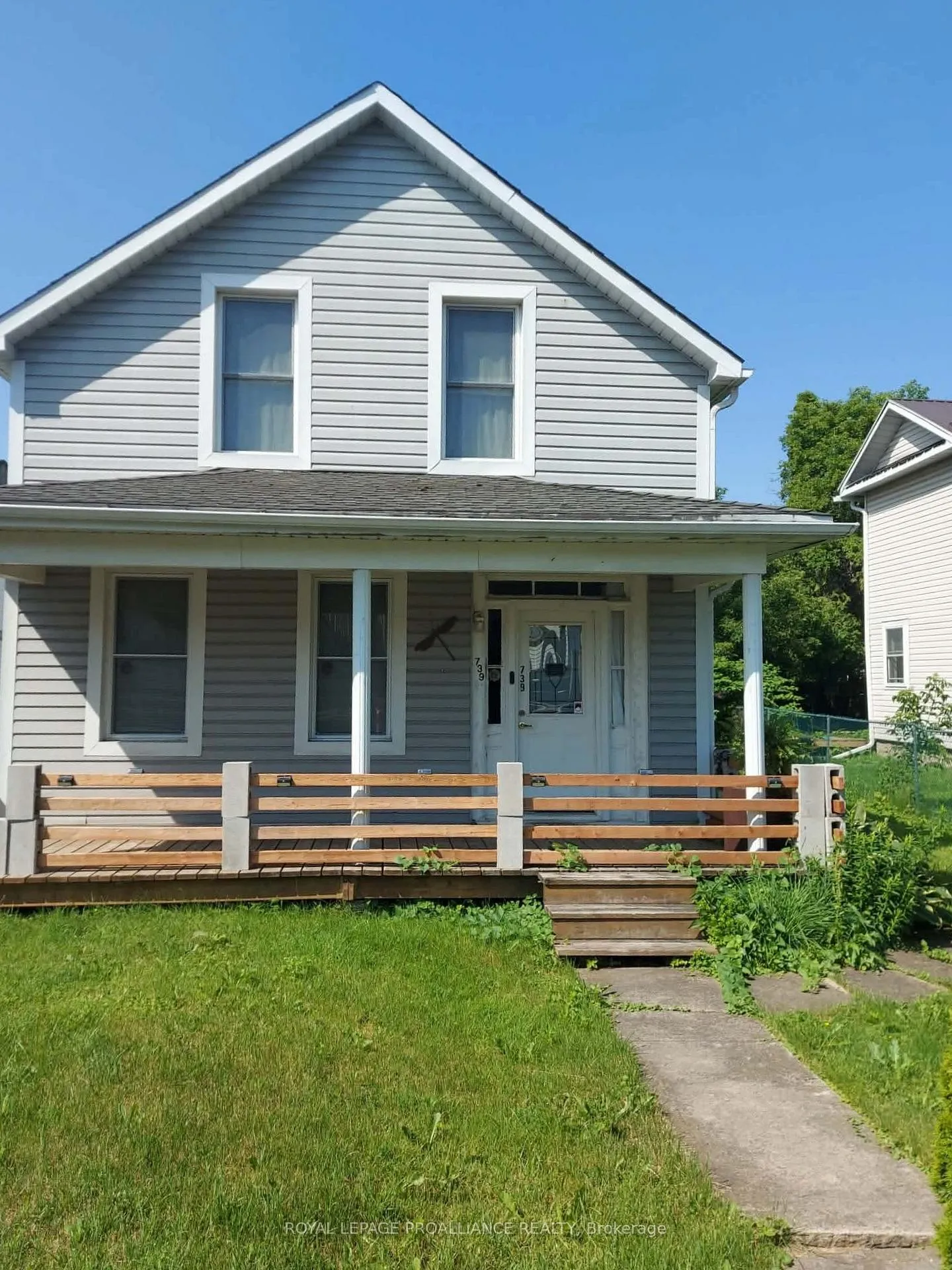 Photo 2 of 739 Edward Street, Prescott, Prescott — HOMEH
