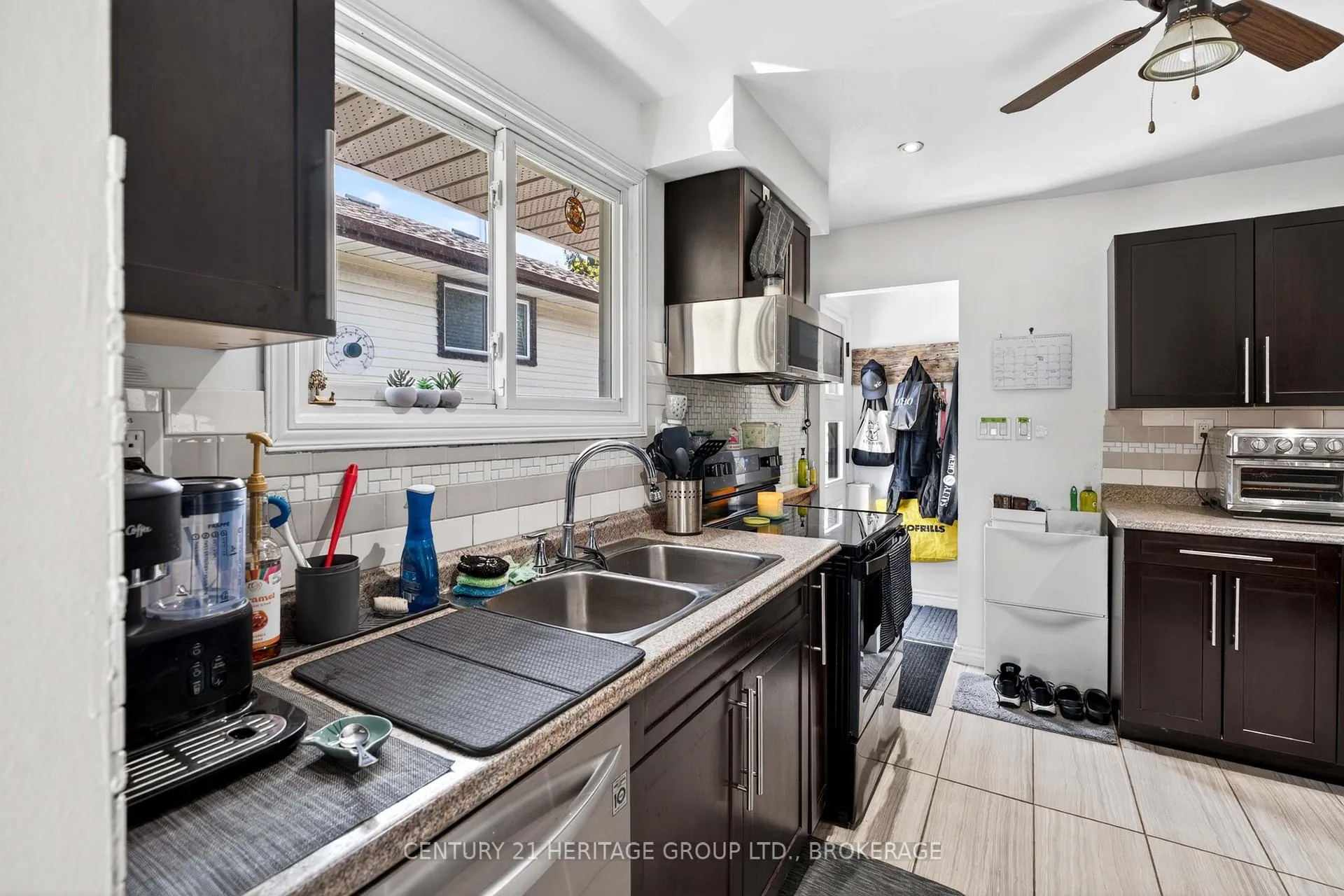 Photo 30 of 95 Virginia Street, Kingston, Rideau — HOMEH
