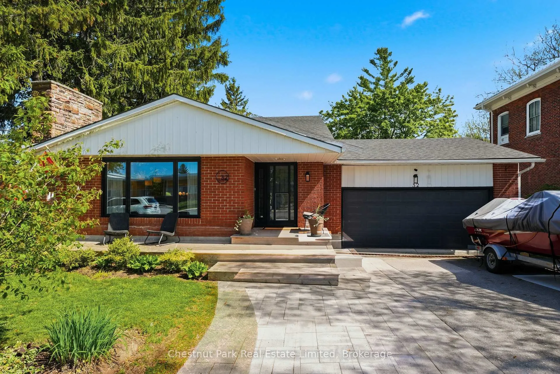 Photo 2 of 32 Barker Street, Prince Edward County, Picton — HOMEH