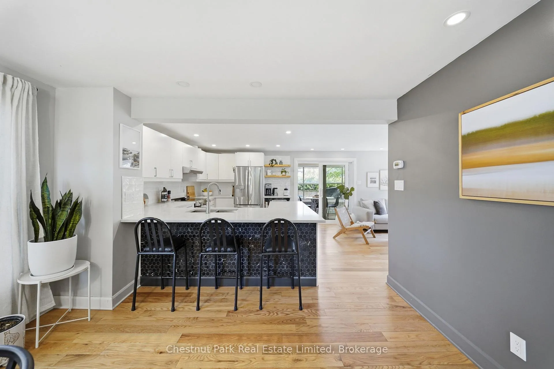 Photo 11 of 32 Barker Street, Prince Edward County, Picton — HOMEH