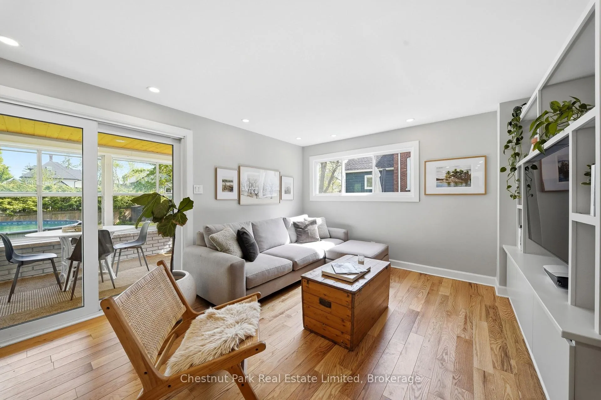 Photo 16 of 32 Barker Street, Prince Edward County, Picton — HOMEH