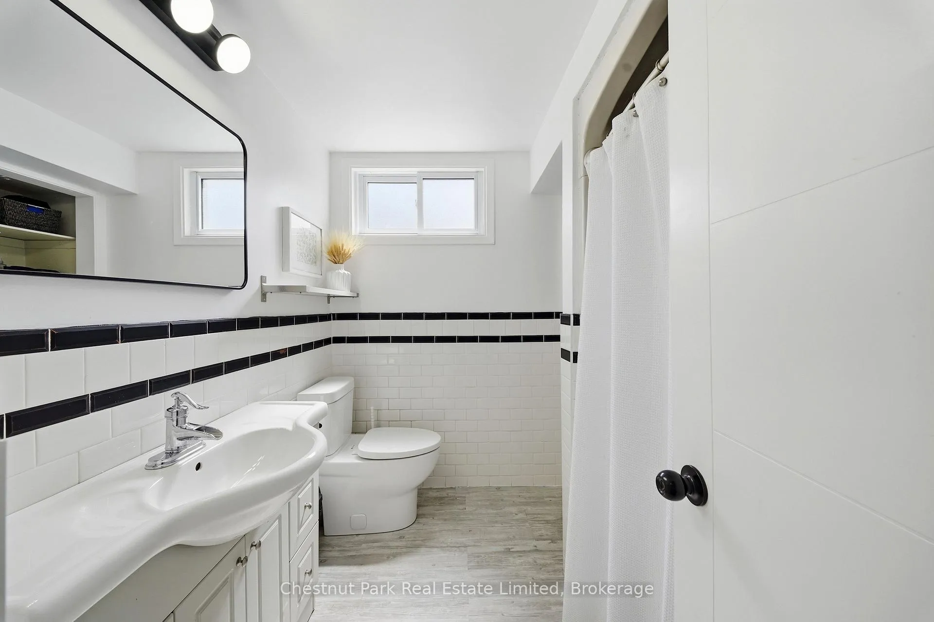 Photo 30 of 32 Barker Street, Prince Edward County, Picton — HOMEH