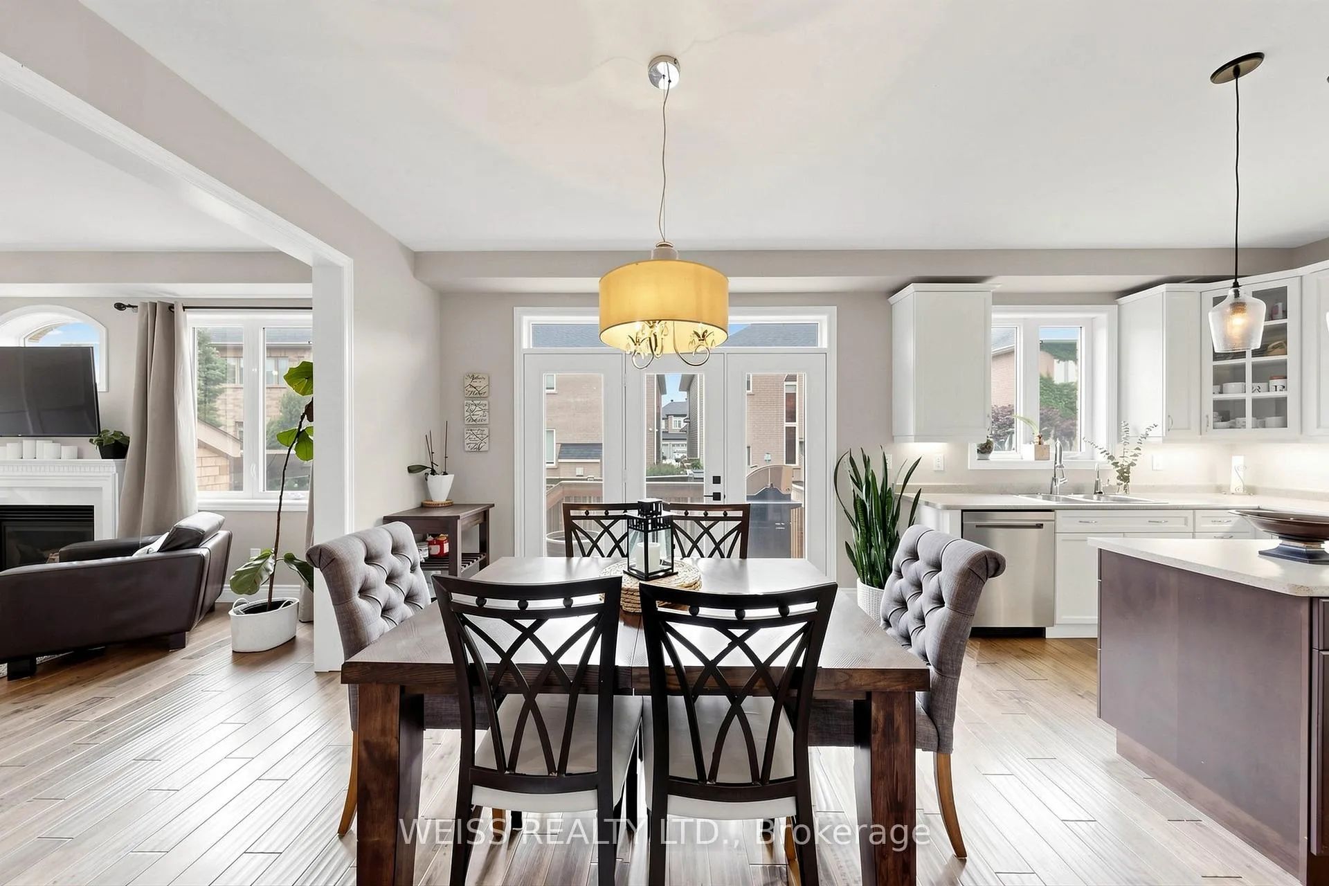 Photo 7 of 4624 Ethel Road, Burlington, Alton — HOMEH