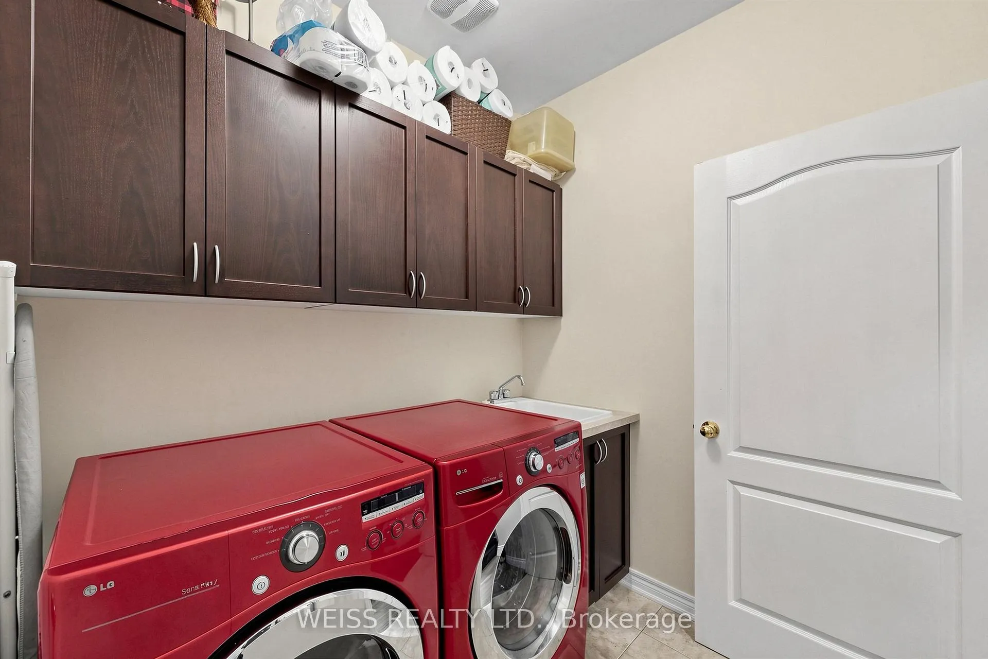 Photo 12 of 4624 Ethel Road, Burlington, Alton — HOMEH