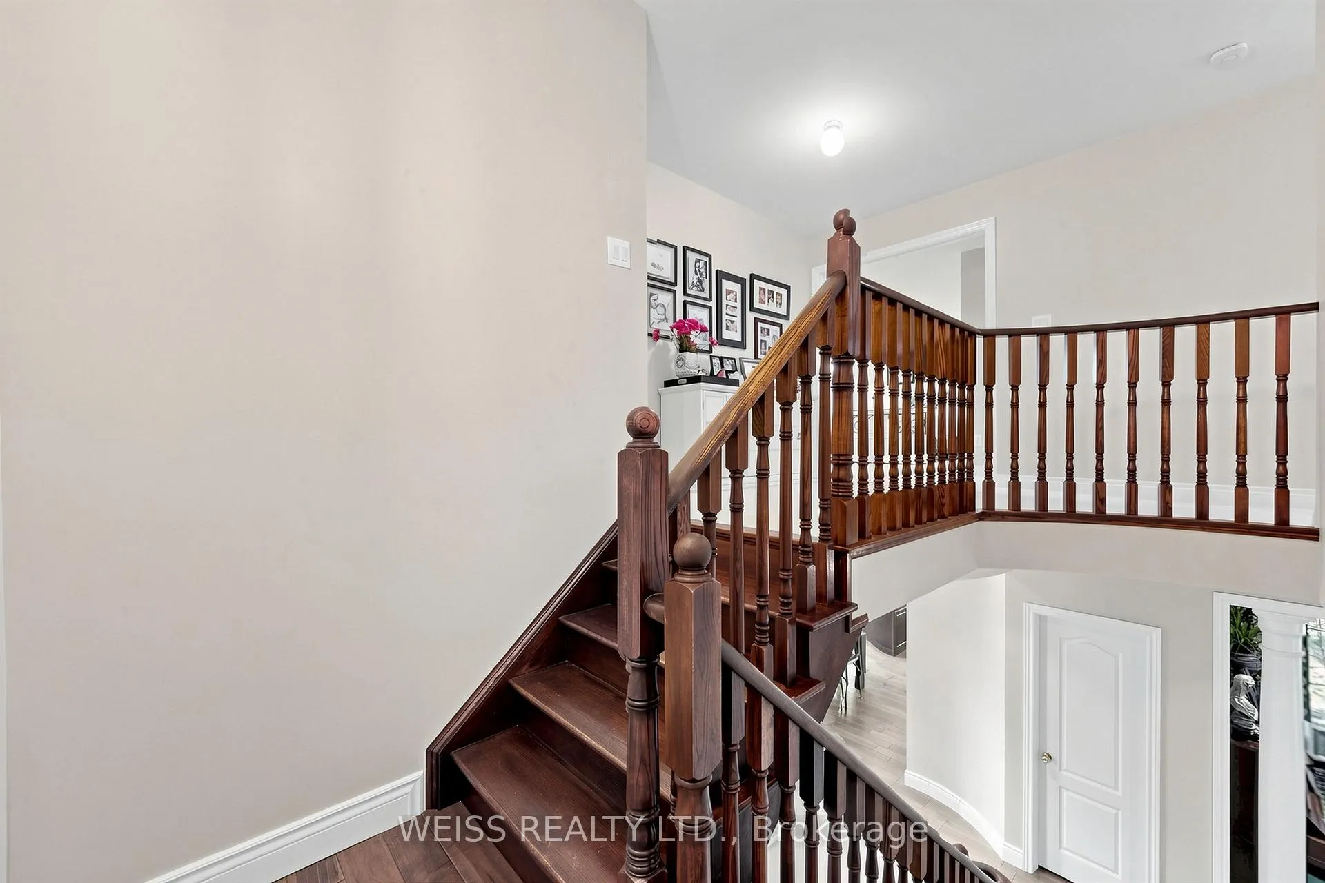 Photo 16 of 4624 Ethel Road, Burlington, Alton — HOMEH