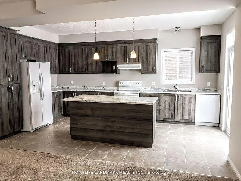 Photo 5 of 561 Mayapple Street, Waterloo, Columbia Forest/Clair Hills — HOMEH
