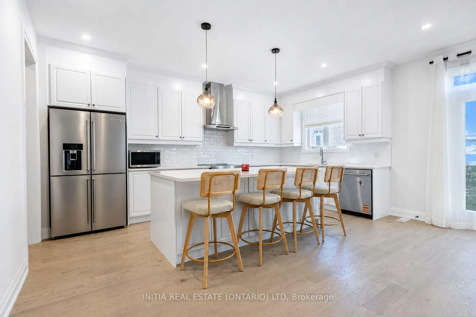 Photo 16 of 61 Hitching Post, Georgina, Keswick South — HOMEH