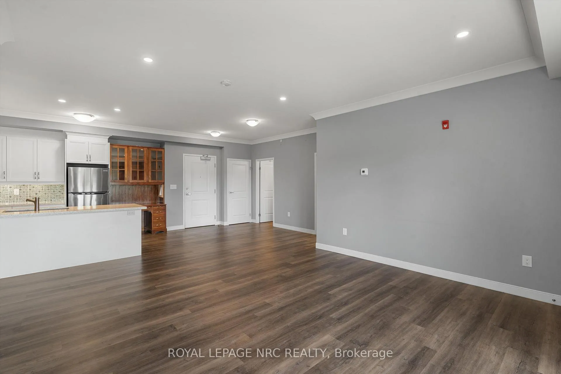 Photo 9 of Unit 505, 105 Vansickle Road S, St. Catharines, Rykert/Vansickle — HOMEH