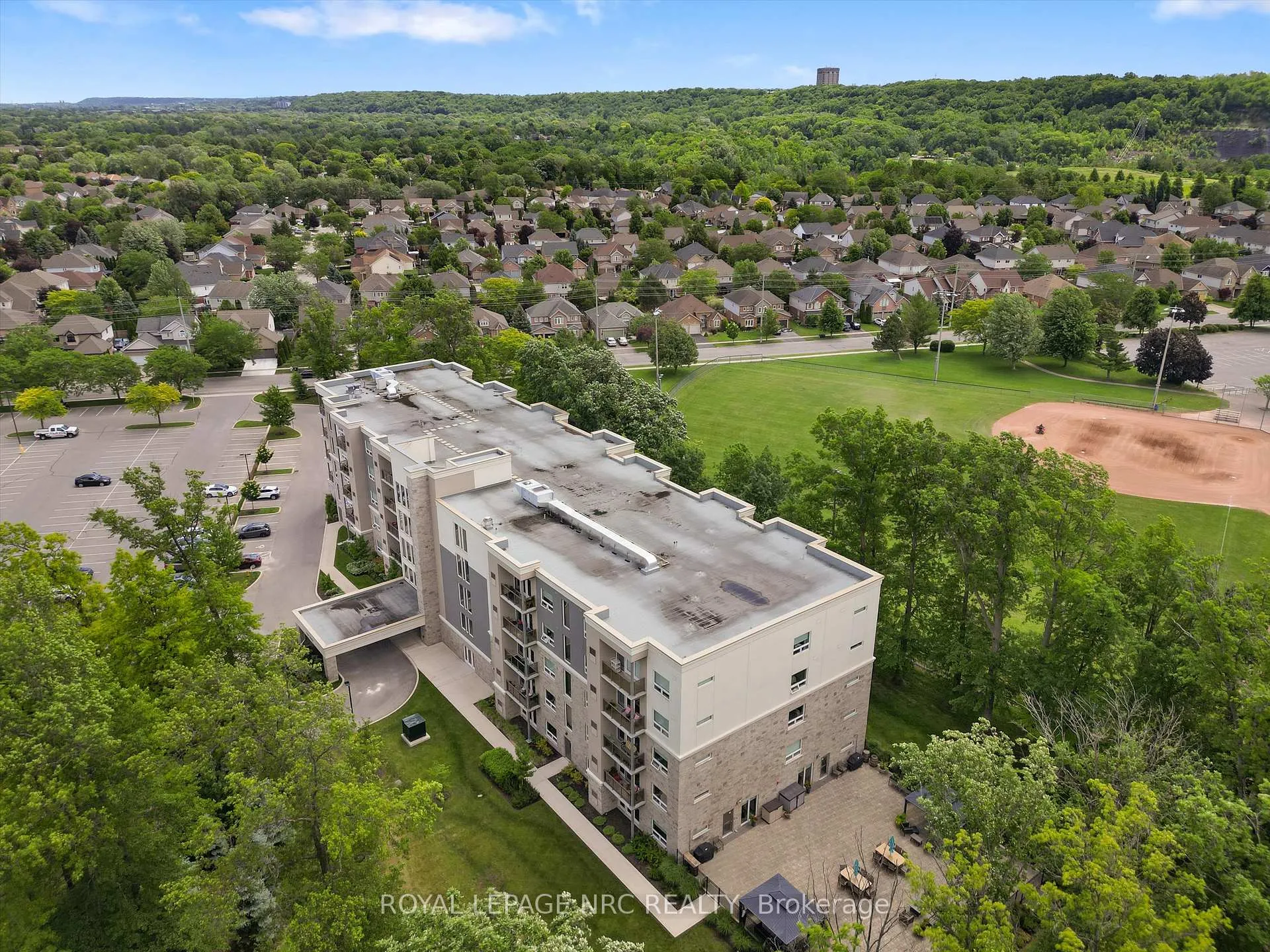 Photo 41 of Unit 505, 105 Vansickle Road S, St. Catharines, Rykert/Vansickle — HOMEH