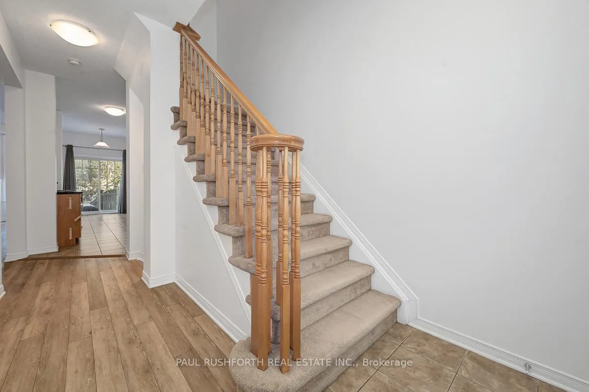 Photo 3 of 606 Pamplona Private, Ottawa, Barrhaven - Stonebridge — HOMEH