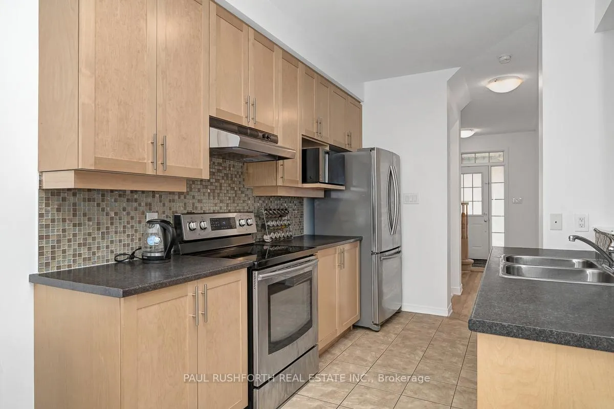 Photo 13 of 606 Pamplona Private, Ottawa, Barrhaven - Stonebridge — HOMEH
