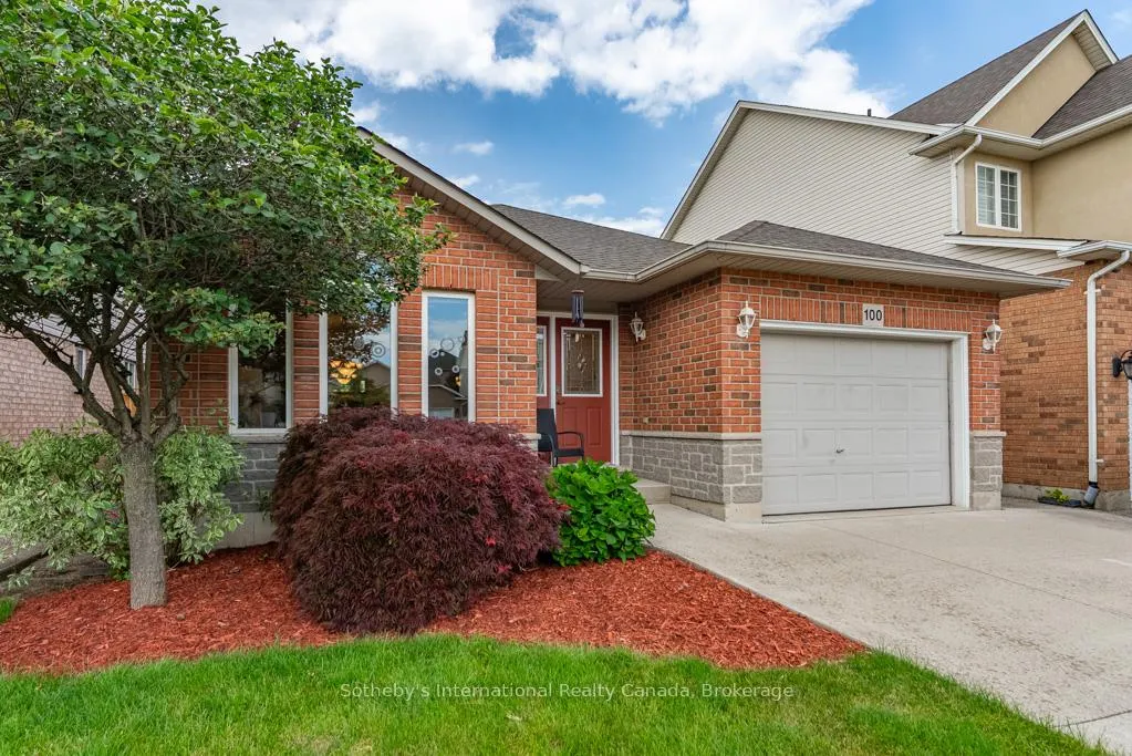 Photo 3 of 100 Chesley Street, Hamilton, Gourley — HOMEH