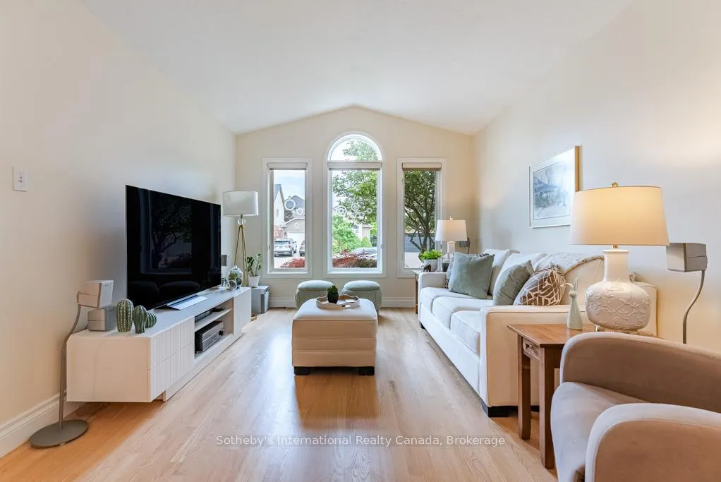 Photo 7 of 100 Chesley Street, Hamilton, Gourley — HOMEH