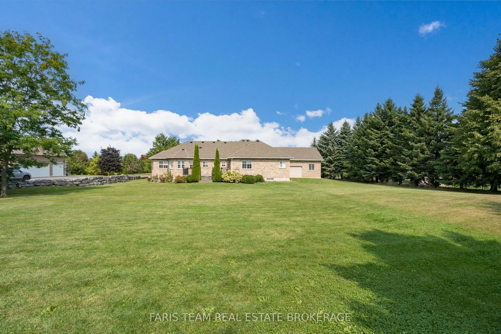 Photo 27 of 39 Vanderpost Crescent, Essa, Thornton — HOMEH