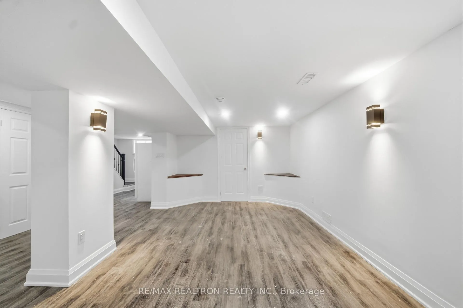 Photo 5 of Unit Lower, 603 Stevenson Road N, Oshawa, McLaughlin — HOMEH