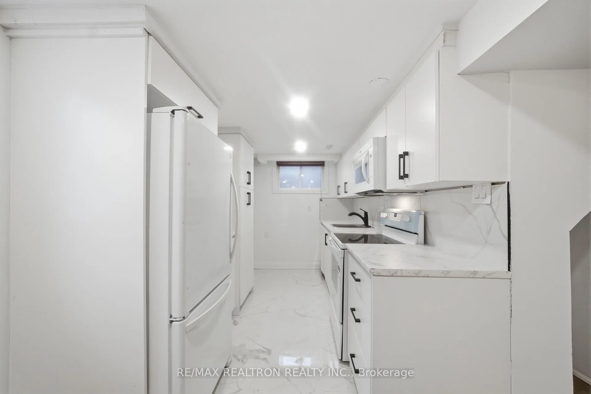 Photo 6 of Unit Lower, 603 Stevenson Road N, Oshawa, McLaughlin — HOMEH