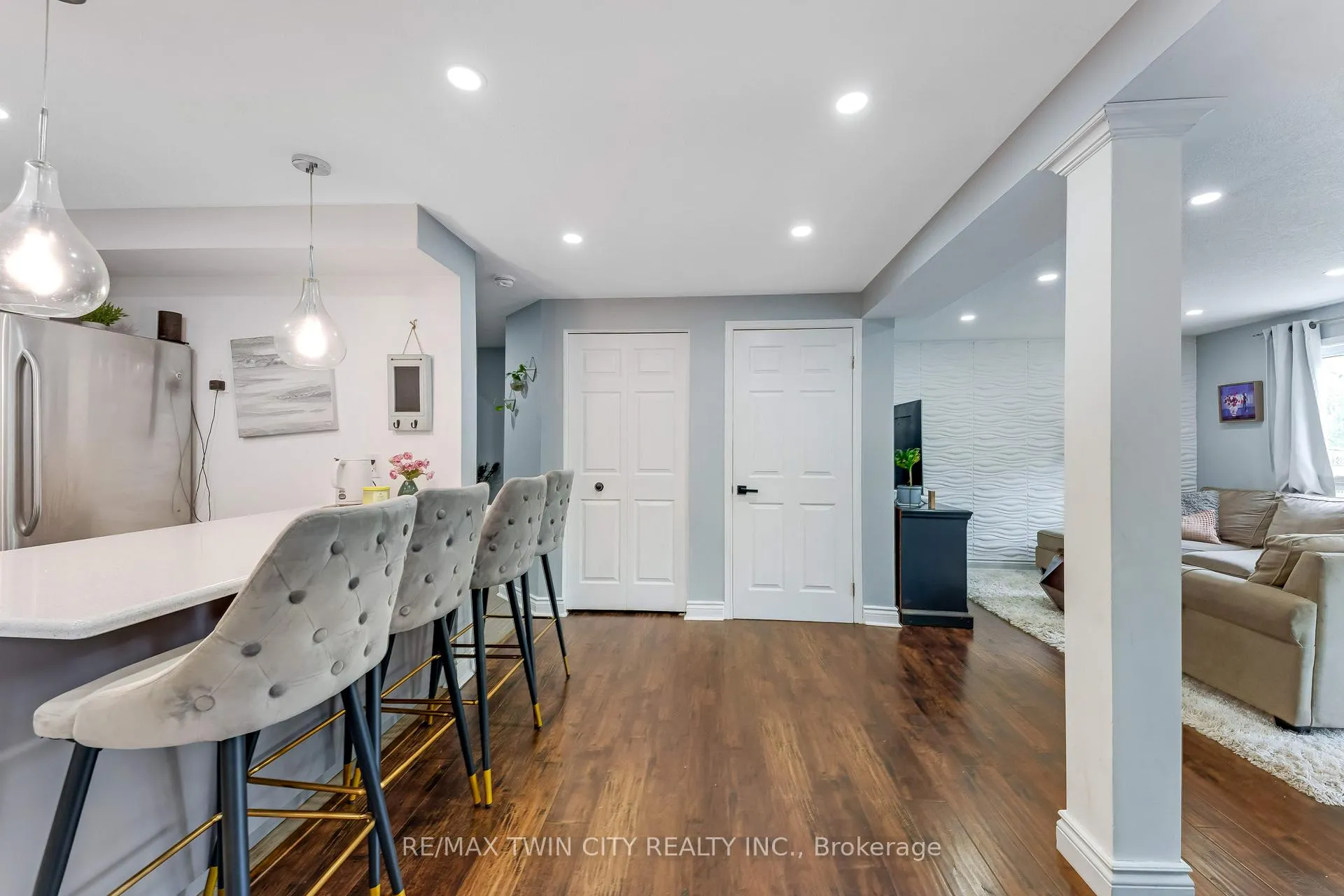 Photo 10 of 925 Copper Leaf Crescent, Kitchener, Trussler — HOMEH