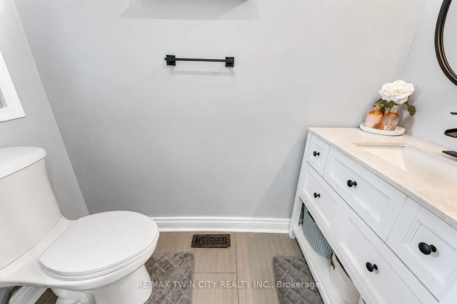 Photo 15 of 925 Copper Leaf Crescent, Kitchener, Trussler — HOMEH