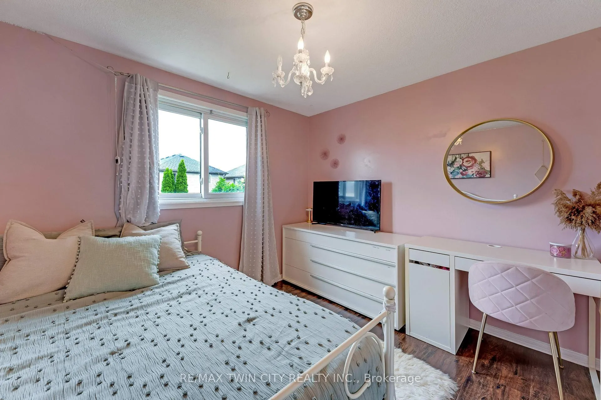 Photo 20 of 925 Copper Leaf Crescent, Kitchener, Trussler — HOMEH