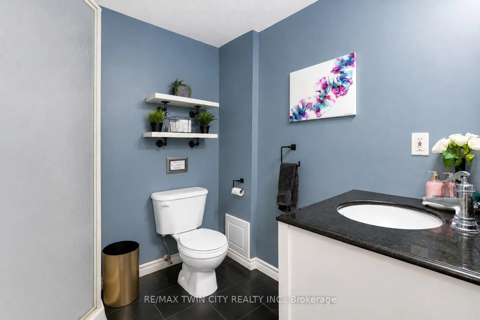 Photo 35 of 925 Copper Leaf Crescent, Kitchener, Trussler — HOMEH