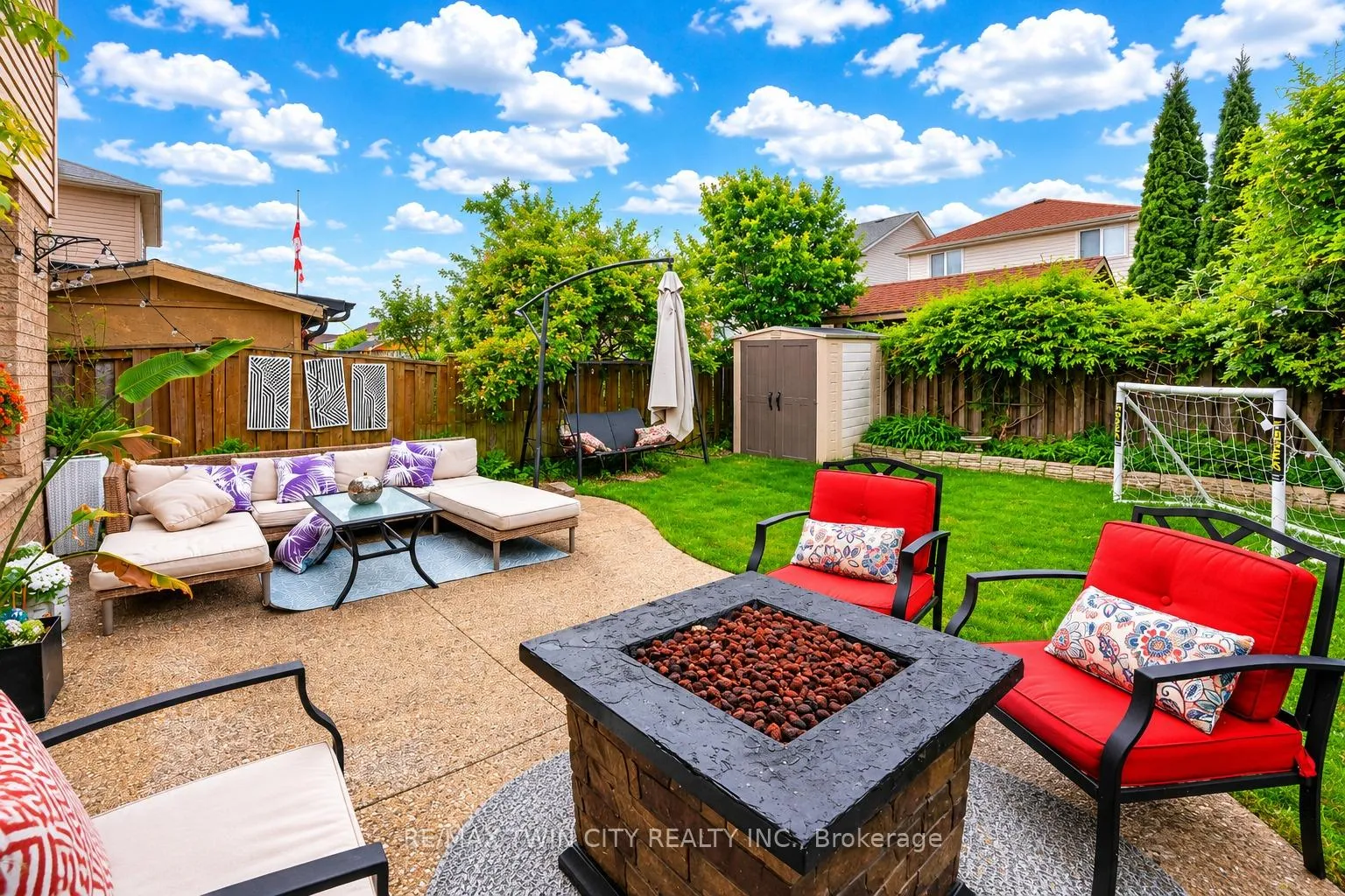 Photo 37 of 925 Copper Leaf Crescent, Kitchener, Trussler — HOMEH