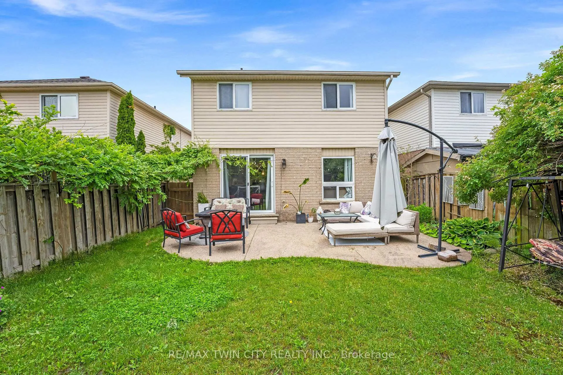 Photo 39 of 925 Copper Leaf Crescent, Kitchener, Trussler — HOMEH