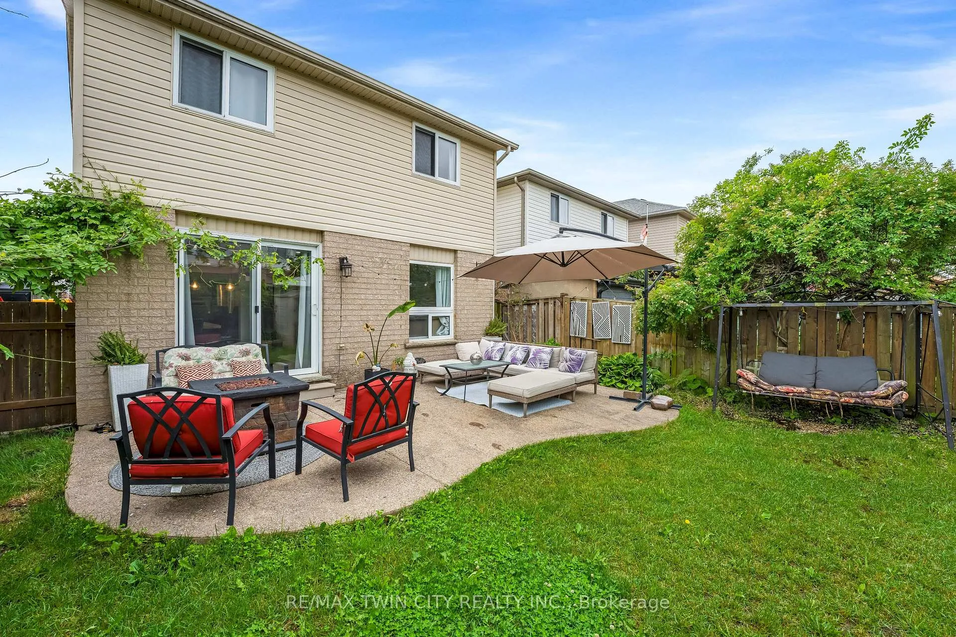 Photo 40 of 925 Copper Leaf Crescent, Kitchener, Trussler — HOMEH