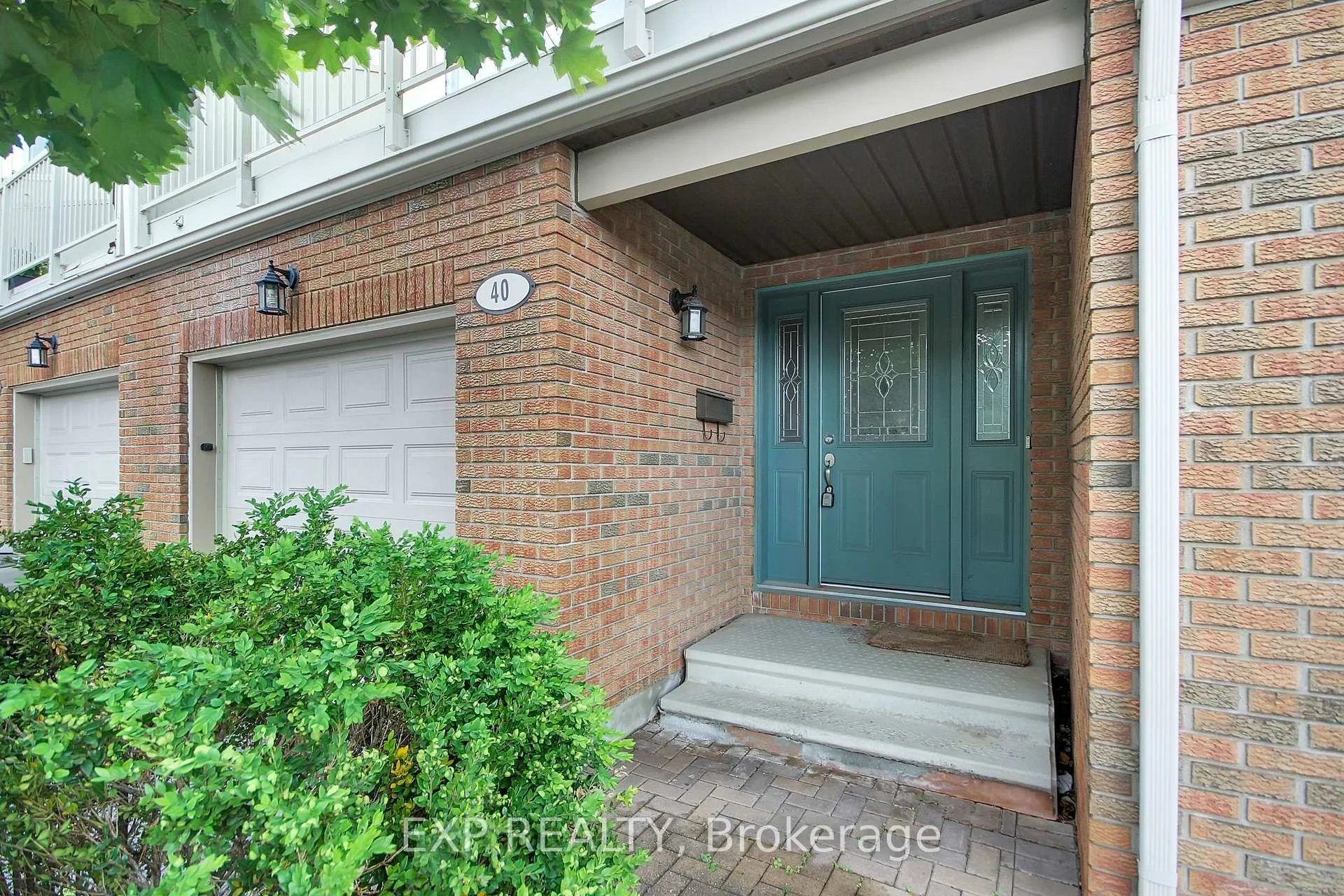 Photo 2 of Unit 20, 40 Huntview Private, Ottawa, Hunt Club/Western Community — HOMEH