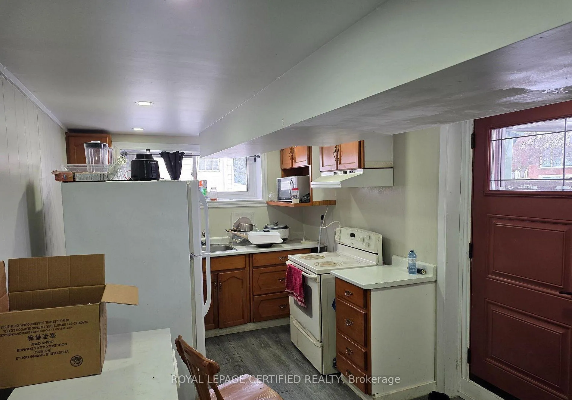 Photo 11 of 2 Rideau Crescent, Hamilton, Lisgar — HOMEH