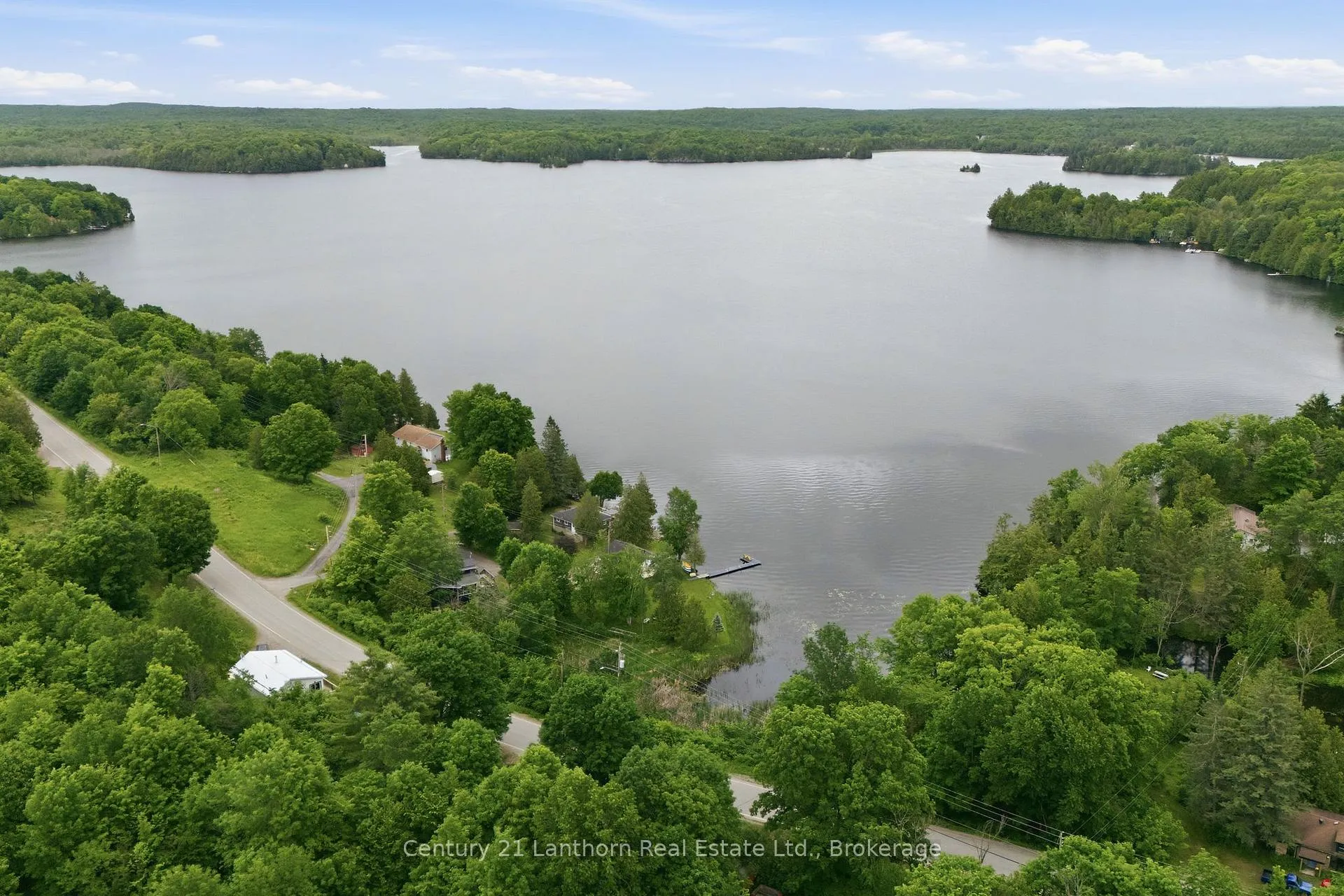 Photo 6 of 1004 C Almond Lane, Frontenac, Frontenac Centre — HOMEH